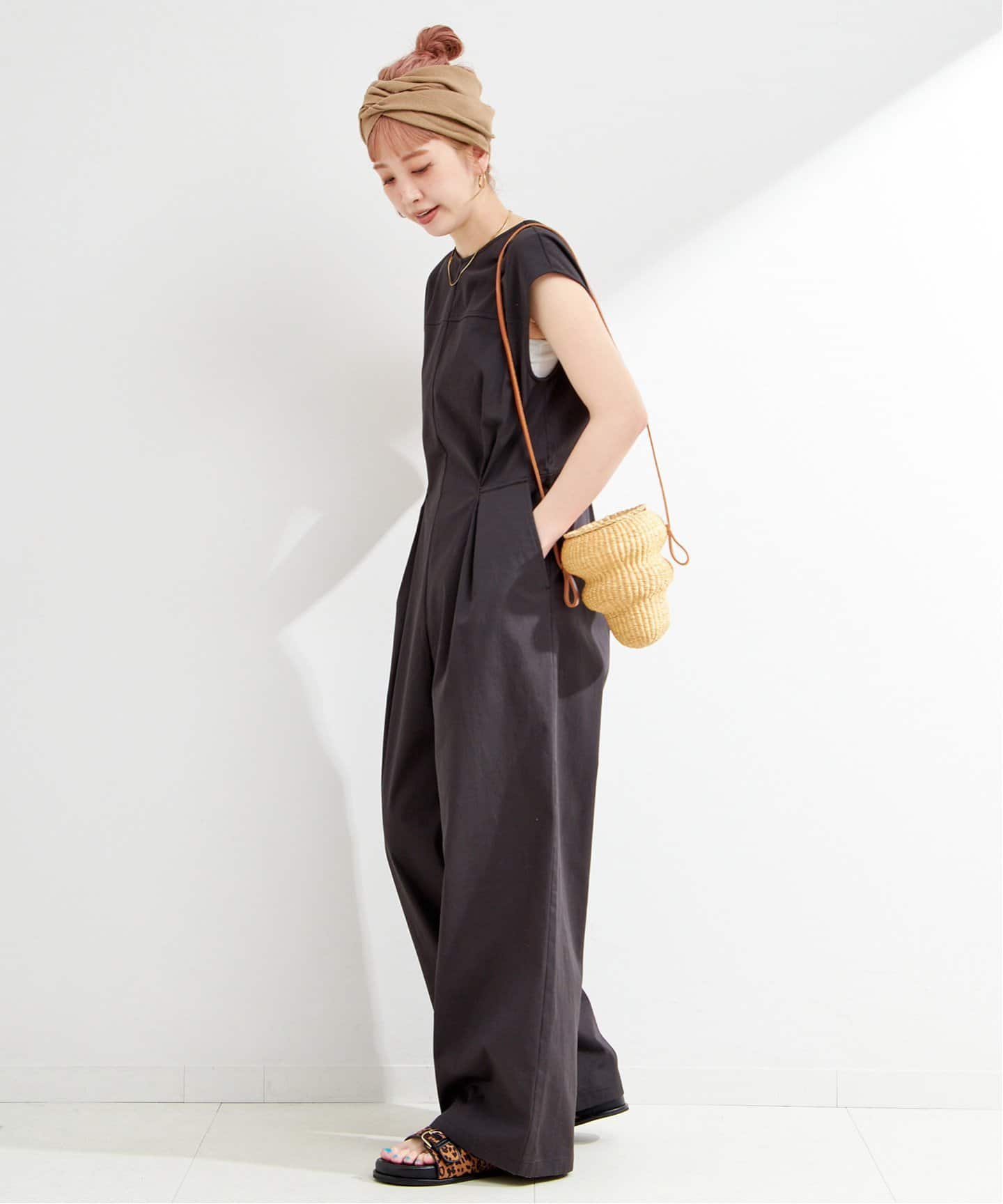 740t*新品 エストネーション バックオープンオールインワン 740t*新品 エストネーション バックオープンオールインワン