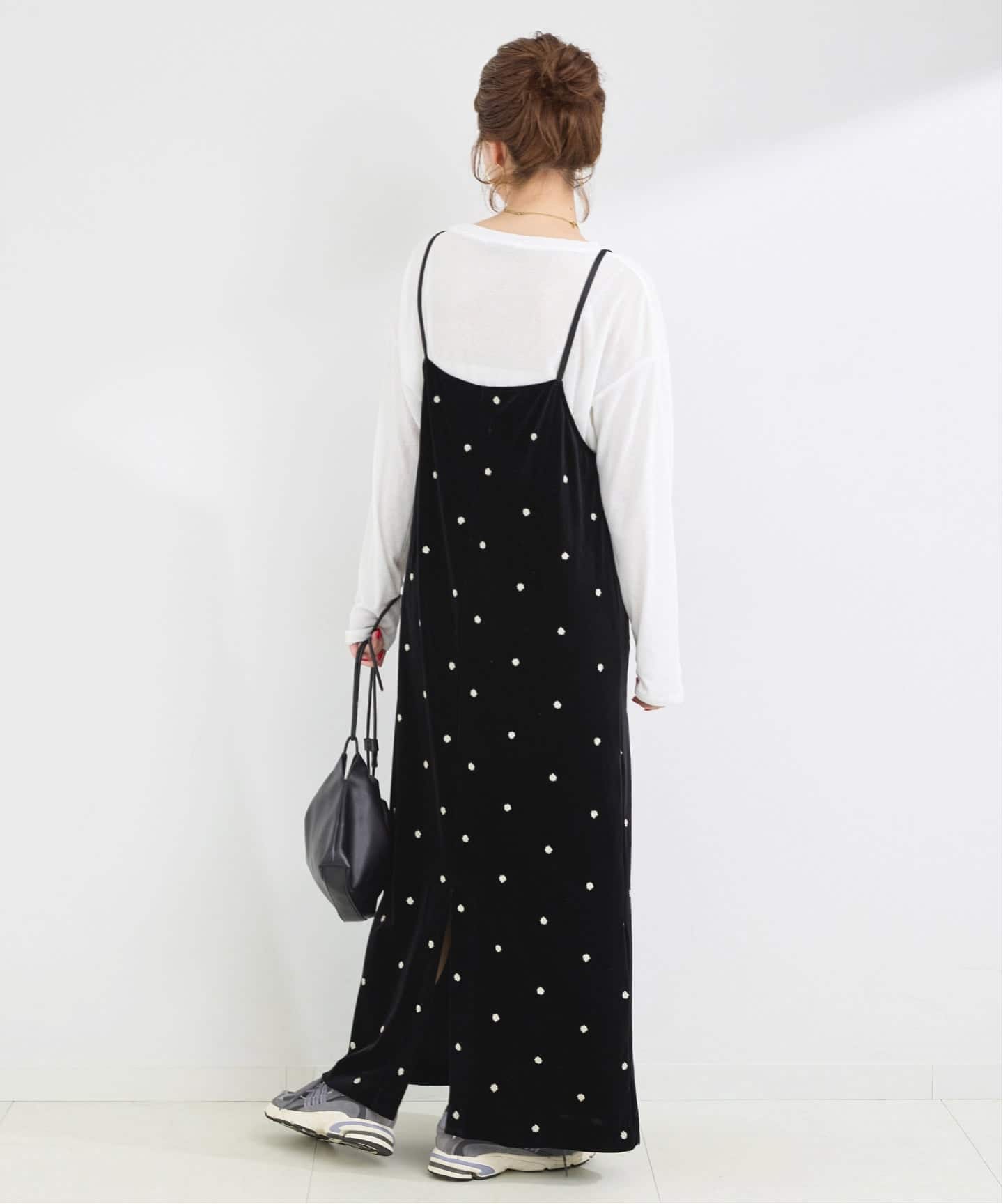 B.C STOCK 完売品刺繍入りネイビー ロングワンピース ベーセーストック B.C STOCK 《追加》フラワー刺繍ワンピース