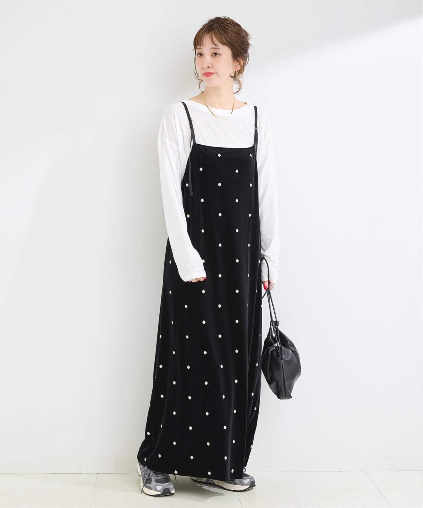かえあ☻☻ B.C STOCK 完売ベロアフラワー刺繍ワンピース 追加3》【WEB限定】手洗い可 / ベロアフラワー刺繍ワンピース