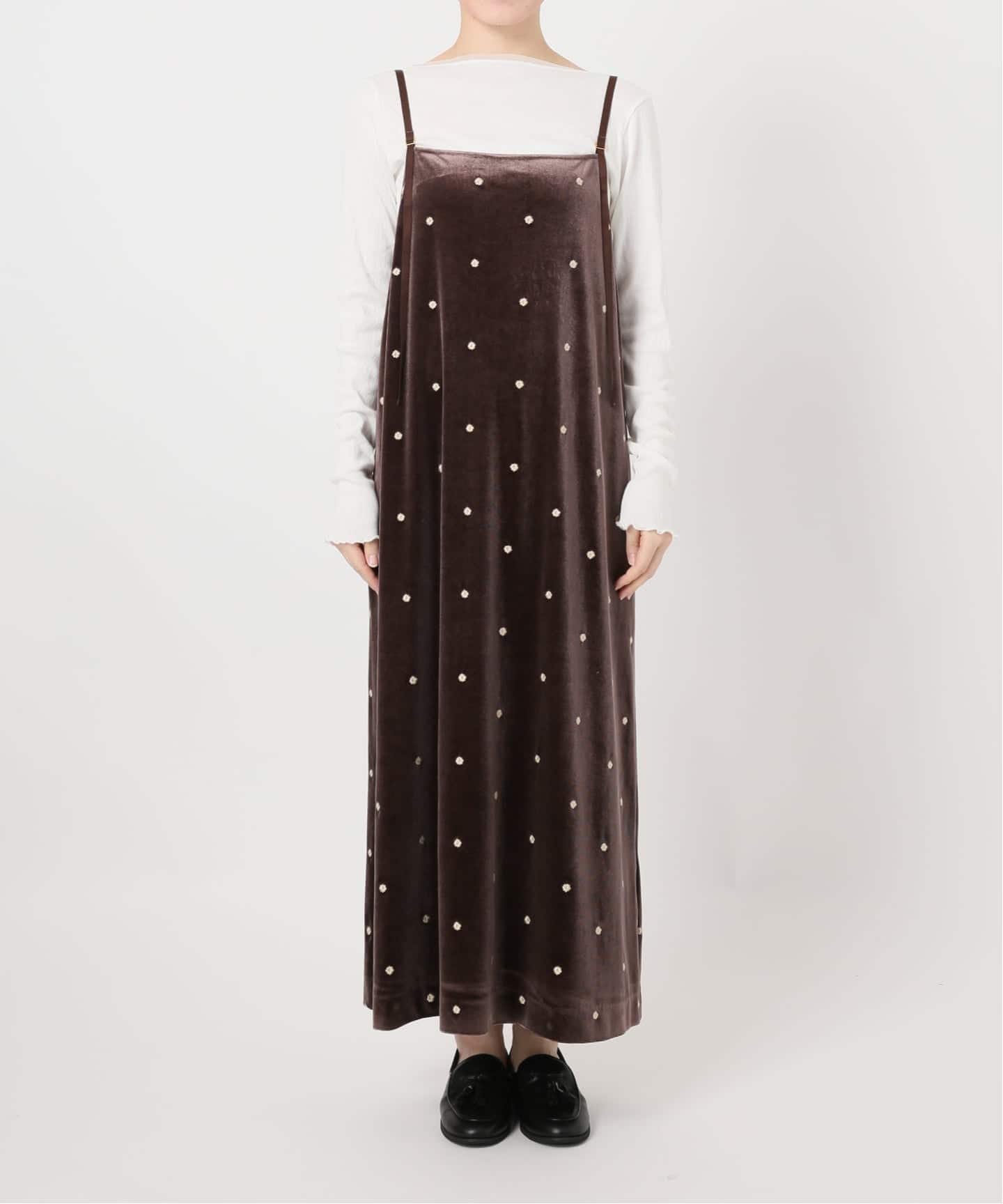 追加4》【WEB限定】手洗い可 / ベロアフラワー刺繍ワンピース