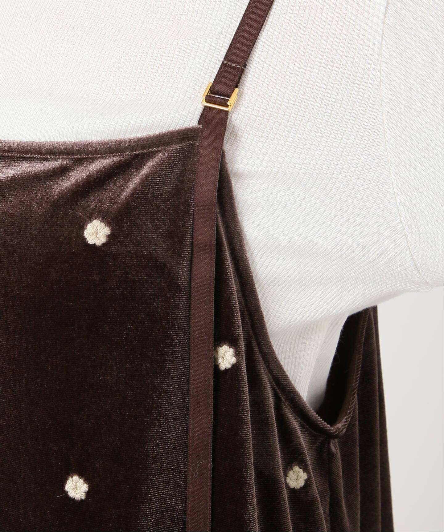 追加4》【WEB限定】手洗い可 / ベロアフラワー刺繍ワンピース