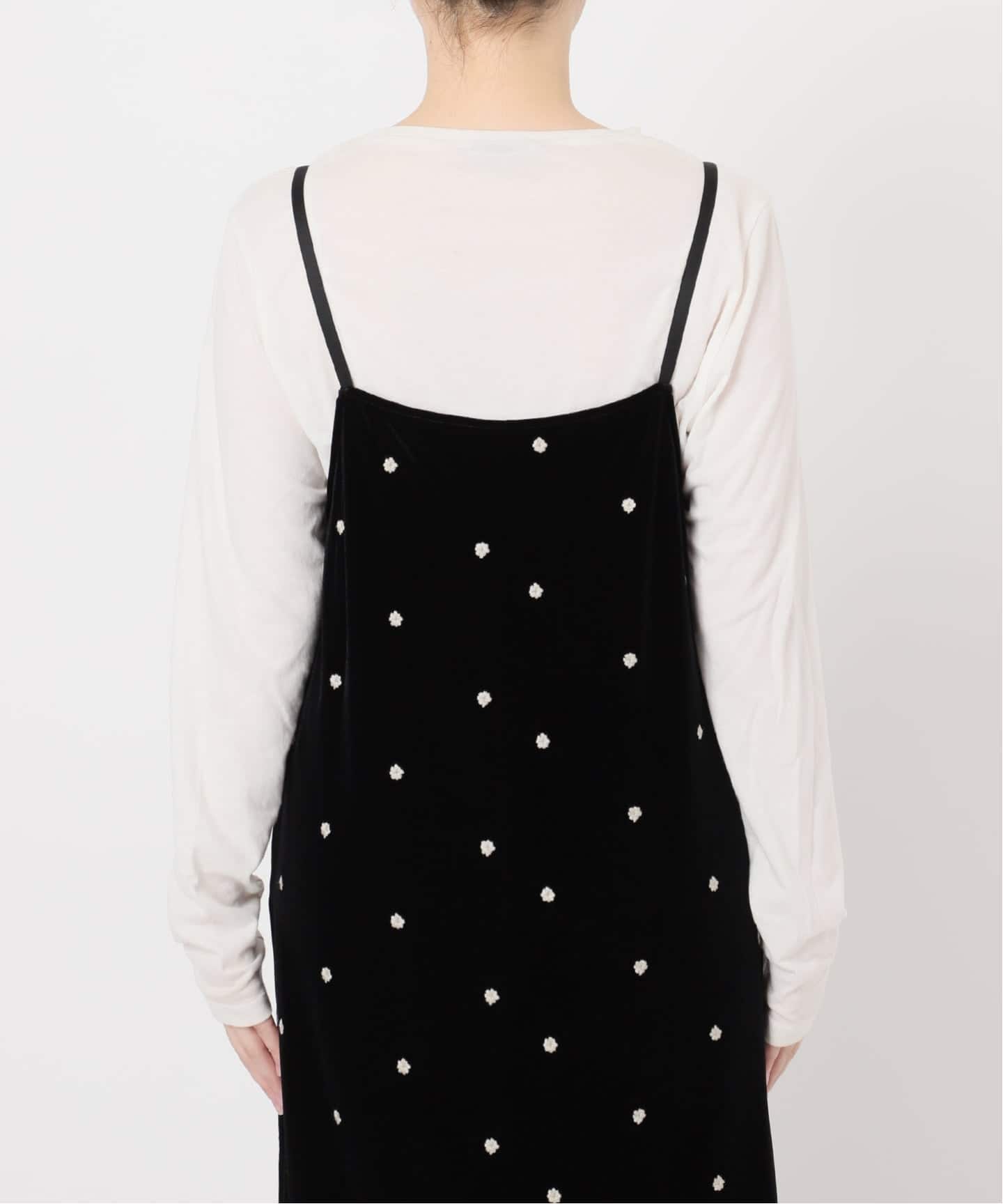 追加6予約》【WEB限定】手洗い可 / ベロアフラワー刺繍ワンピース