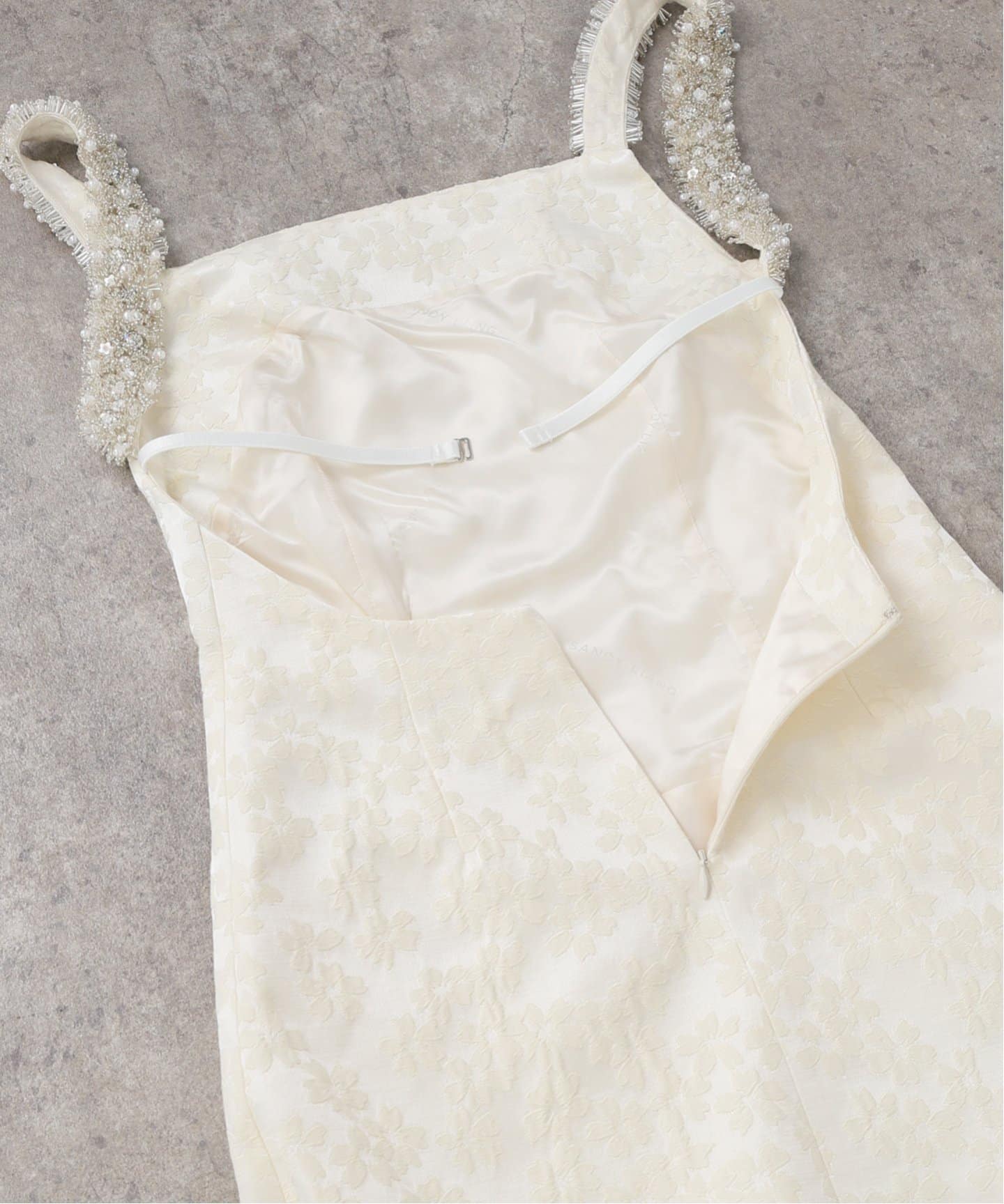 【関税込み】Sandy Liang ホワイト Toki ミニワンピース Sandy Liang Toki Dress - White | Garmentory