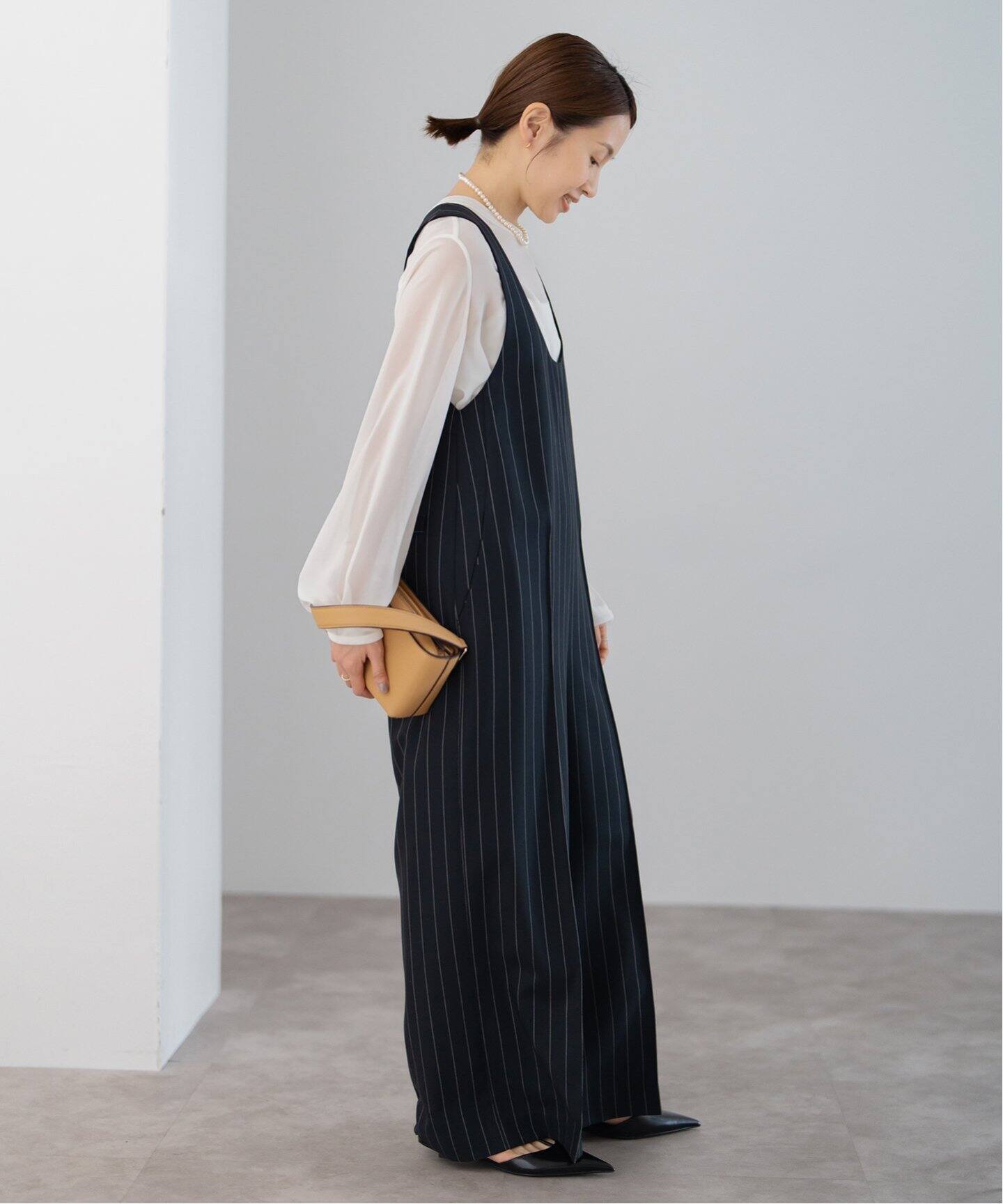 【美品】IENA／イエナ／Vネックオールインワン／ネイビー／38サイズ ＆NAVY Vネックオールインワン（つなぎ／オールインワン）｜IENA