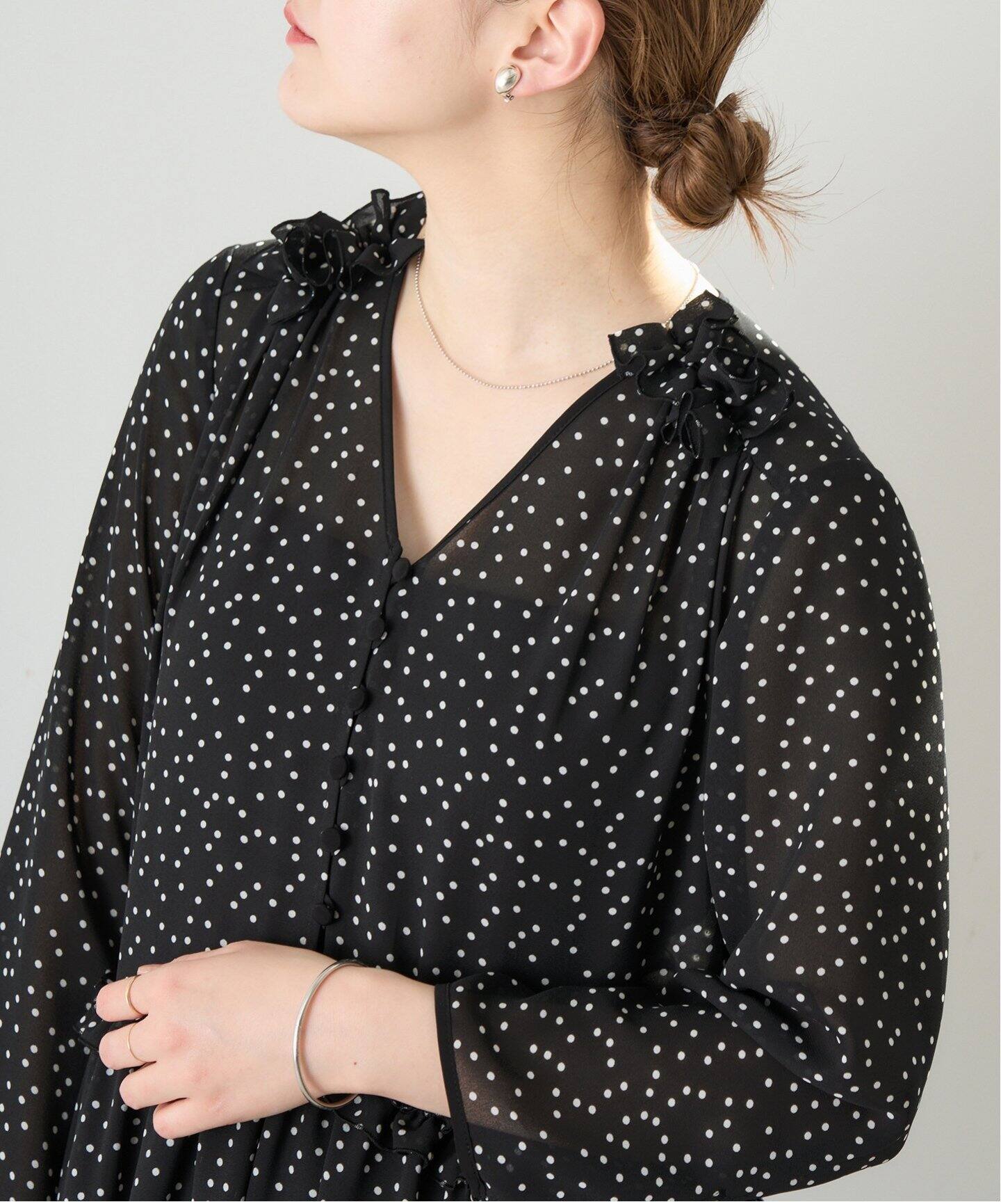 h　新品　iena イエナ　ドットフリルワンピース　38 水玉　ブラックA ドット フリル ワンピース（ワンピース）｜IENA（イエナ）の通販