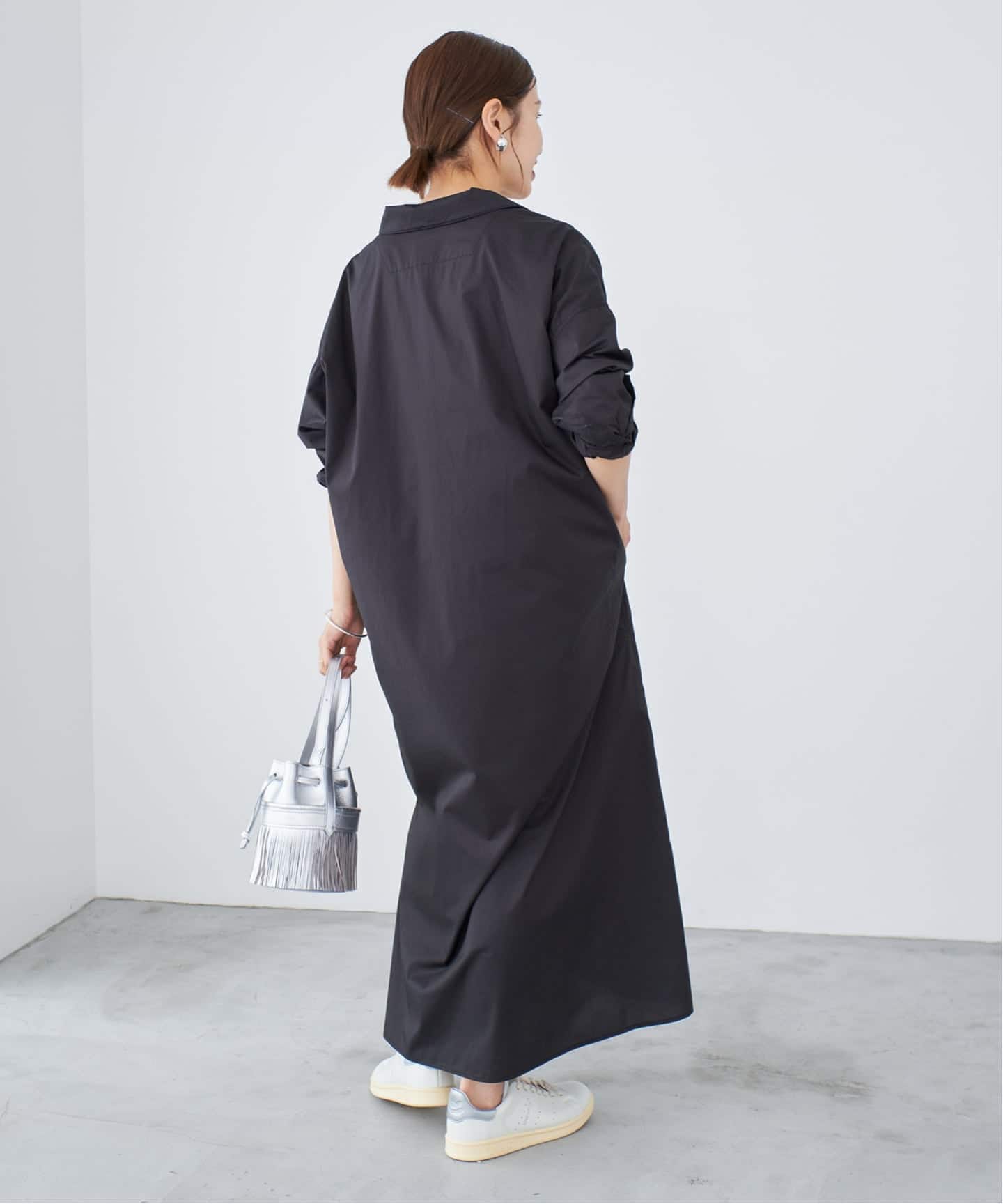 美品　IENA イエナ　24AW　ハイカウントツイルシャツワンピース　黒 WEB限定/追加》ハイカウントツイルシャツワンピース（ワンピース