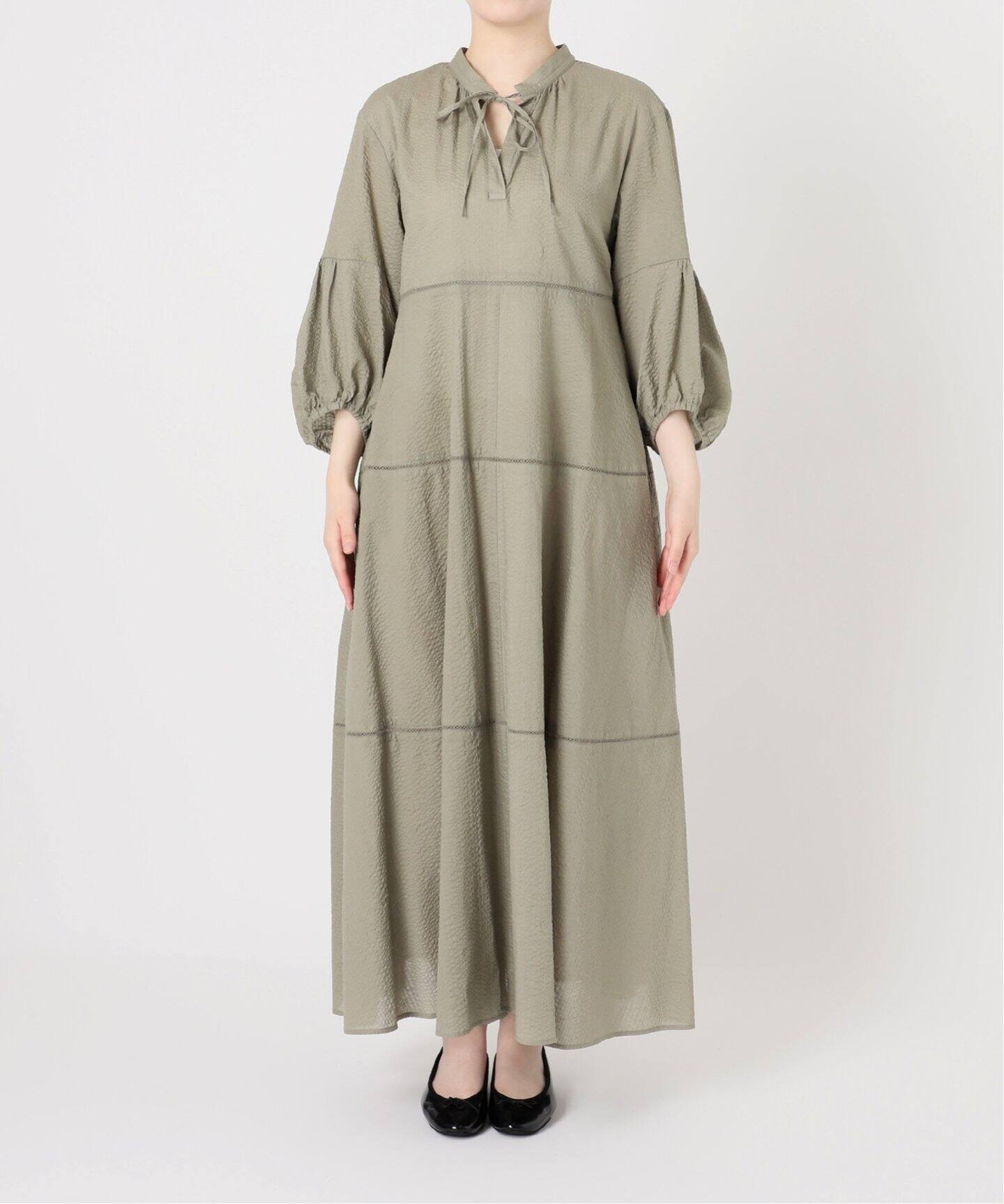 〈専用〉ティアードレースワンピース 刺繍レーススリーブティアードワンピース｜プロポーションボディ