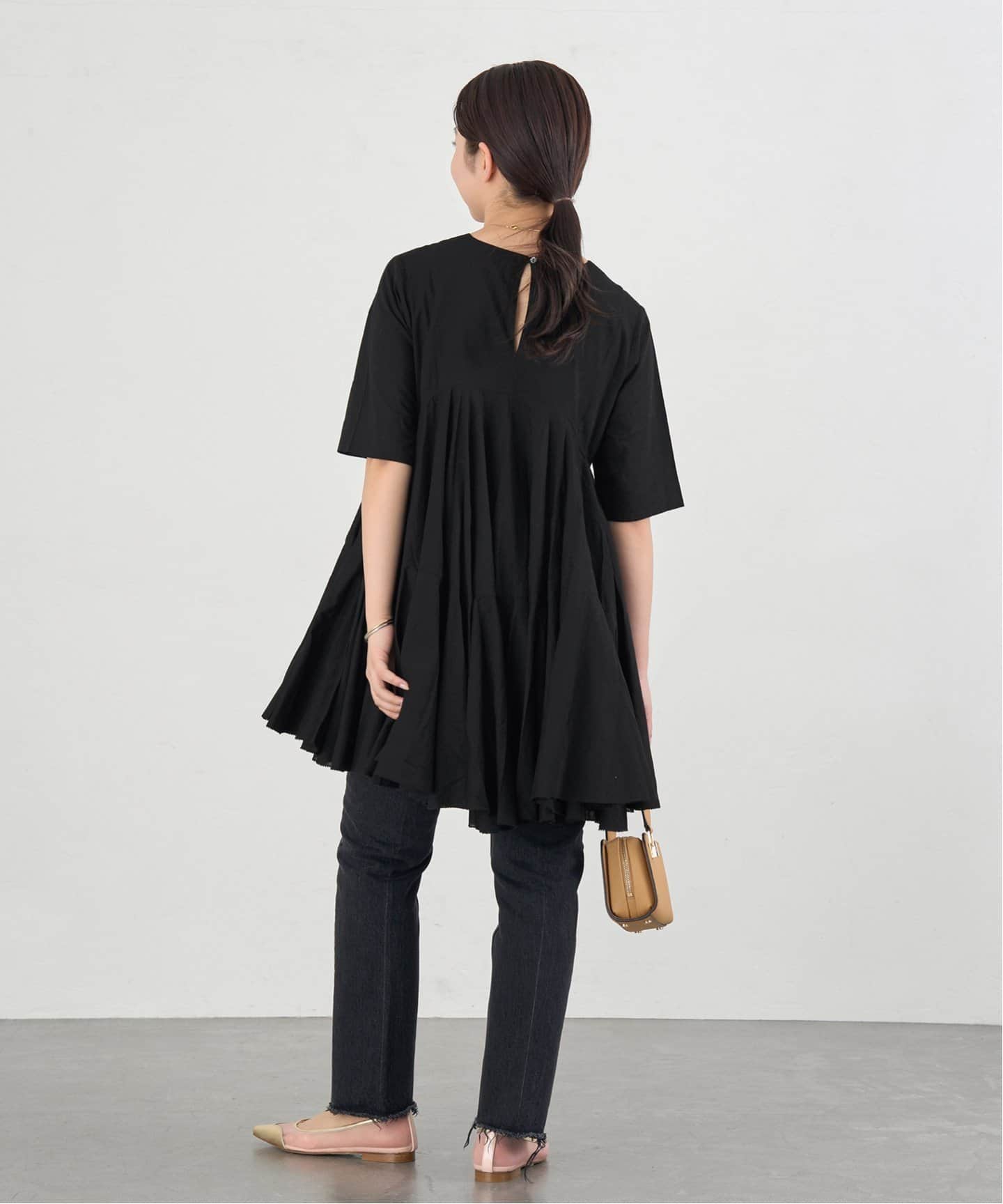 AAYUSHI/アユーシ ボリュームフレアハーフスリーブワンピース