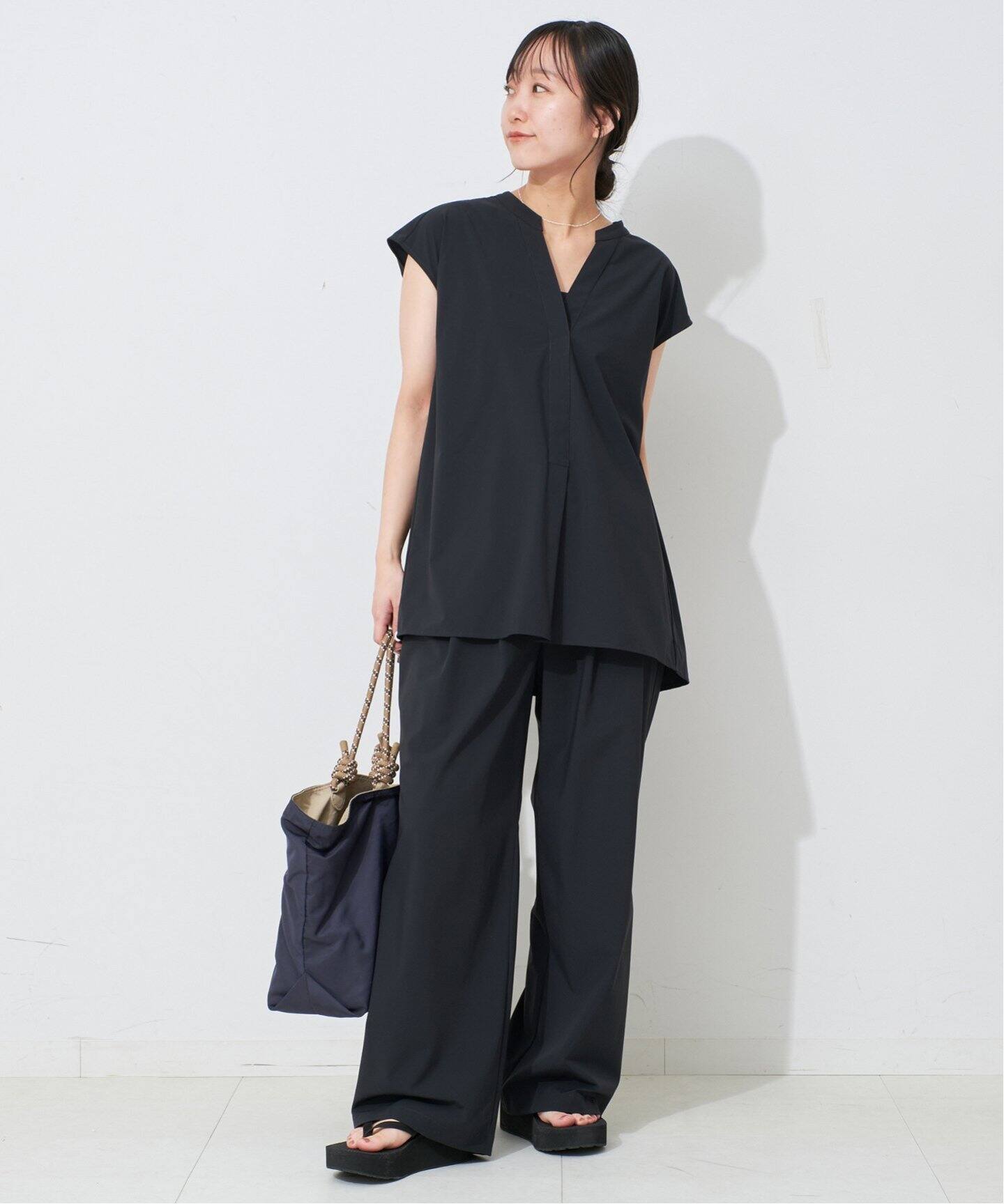 防しわ性/撥水/接触冷感/2枚セット》ナイロンブラウス×パンツセット