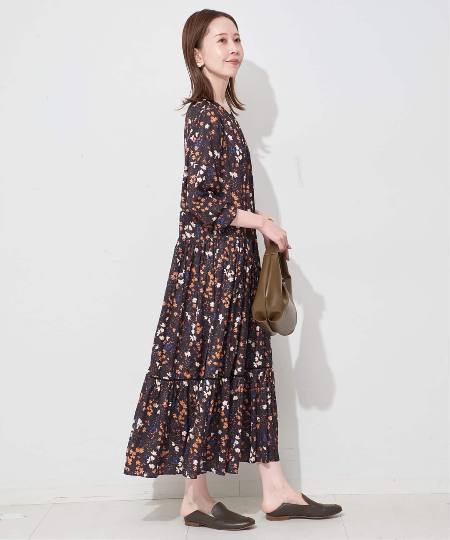 新品タグ付き✨SLOBE IENA フラワープリントワンピース 花柄 ティアード SLOBE IENA（スローブイエナ）の「マルチパターンフラワー