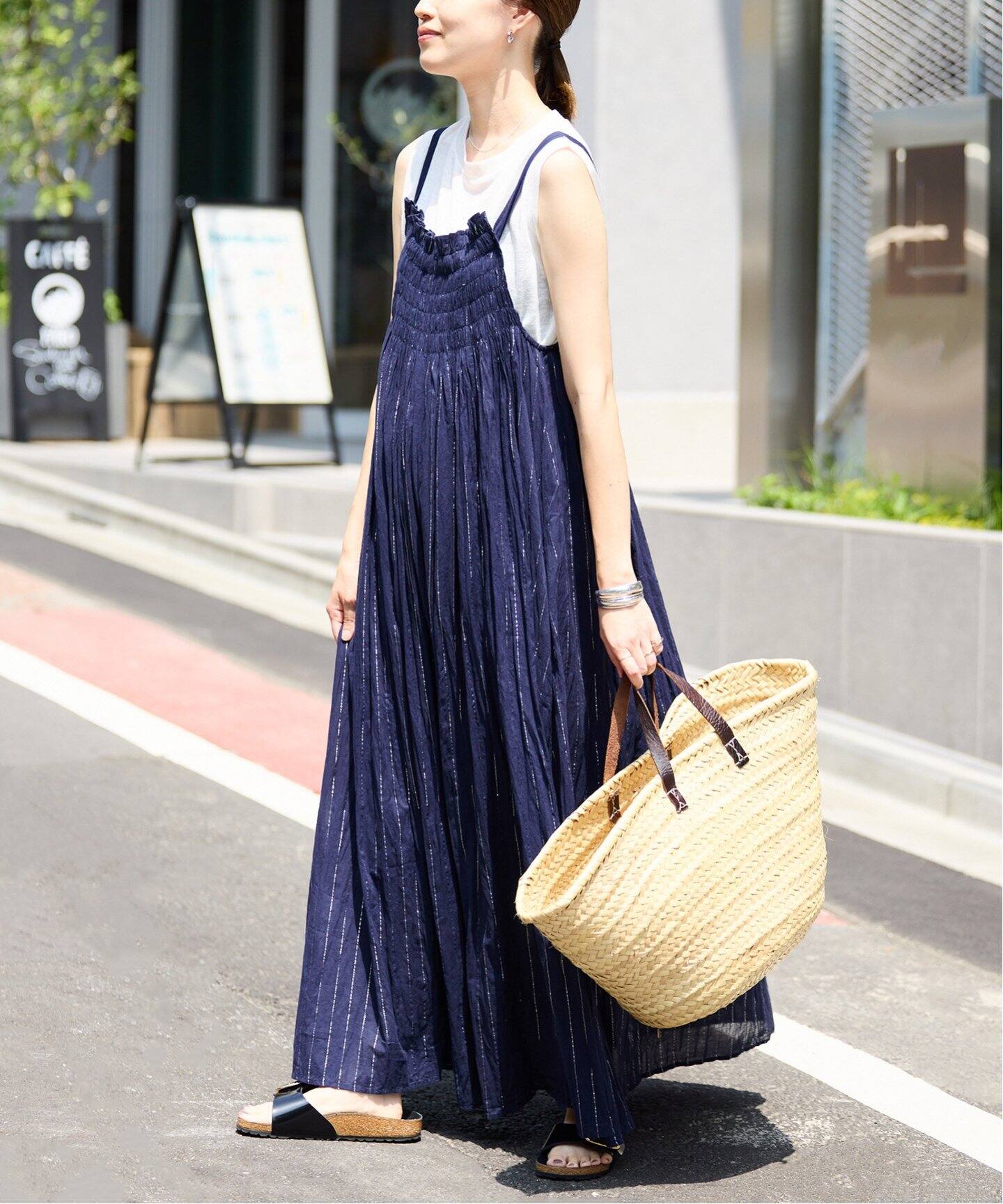 SLOBE ブラウンキャミワンピース スリット入り SLOBE IENA - スローブイエナ キャミワンピース ブラウンの通販
