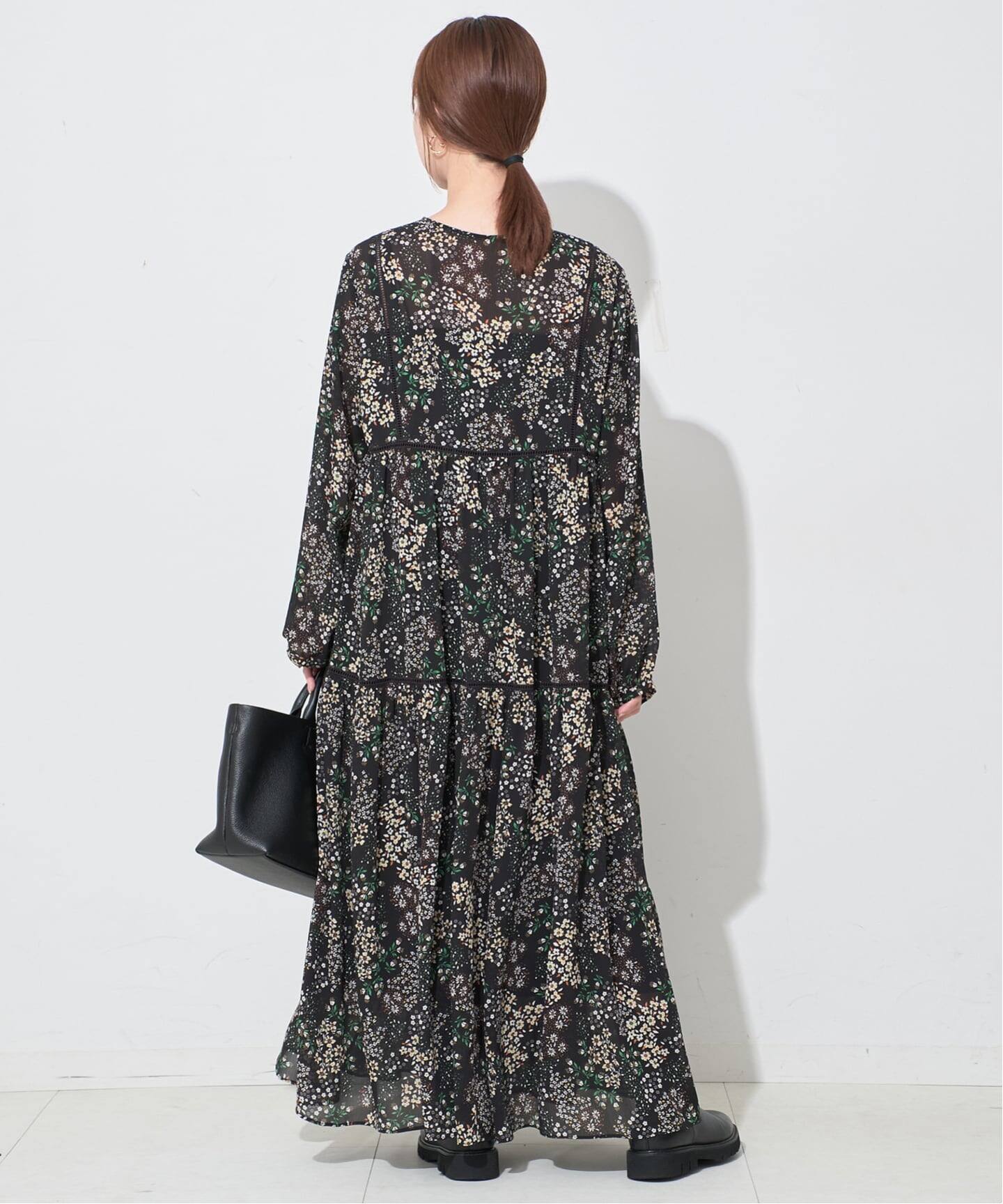 新品タグ付き スローブイエナ ボタニカル ワンピース 花柄 黒ベース ペチ付き WEB限定/追加5予約》FLOWER PRINT ワンピース（ワンピース）｜SLOBE
