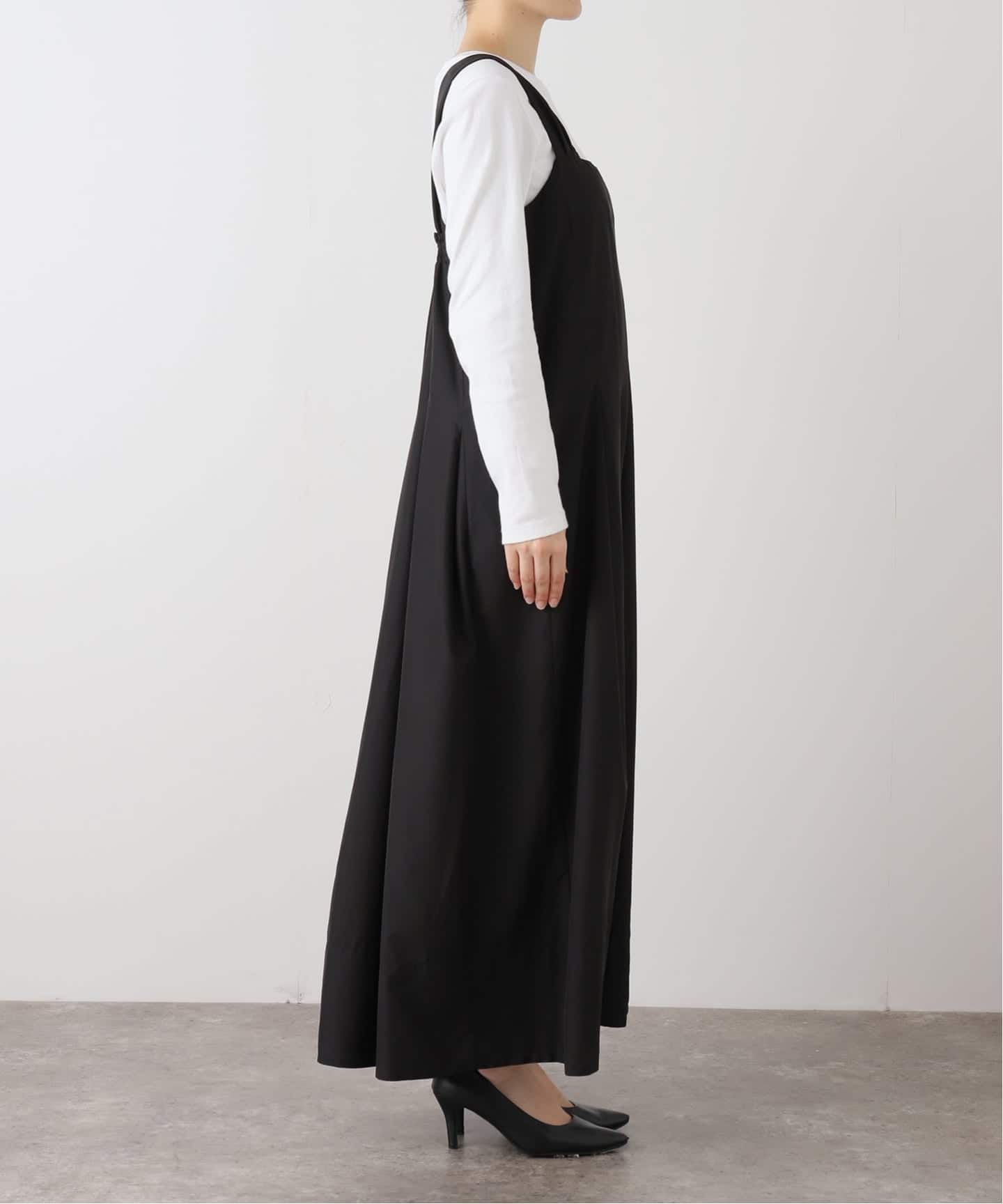 スローブイエナ　タフタギャザーキャミワンピース　ブラック　36 WEB限定/追加3予約》タフタギャザーキャミワンピース