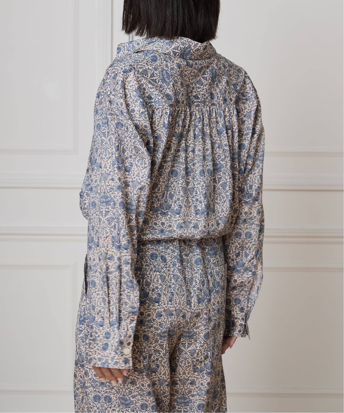 【IENA】 LA BOUCLE LIBERTYコットンローンオールインワン IENA LA BOUCLE LIBERTYコットンローンオールインワン（つなぎ