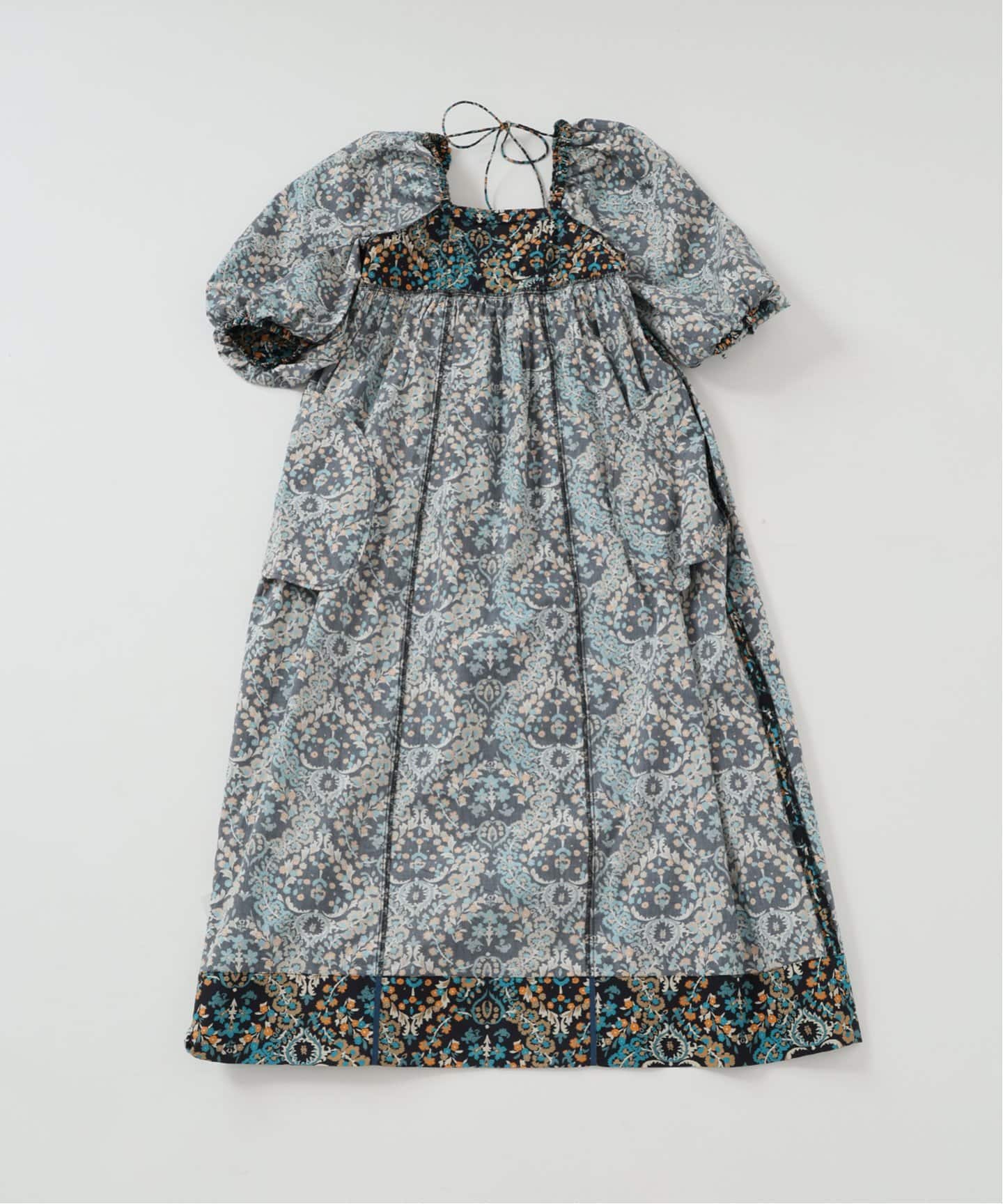 IIENA LA BOUCLE DEVEAUX プリントワンピース セール】IENA LA BOUCLE DEVEAUX プリントワンピース