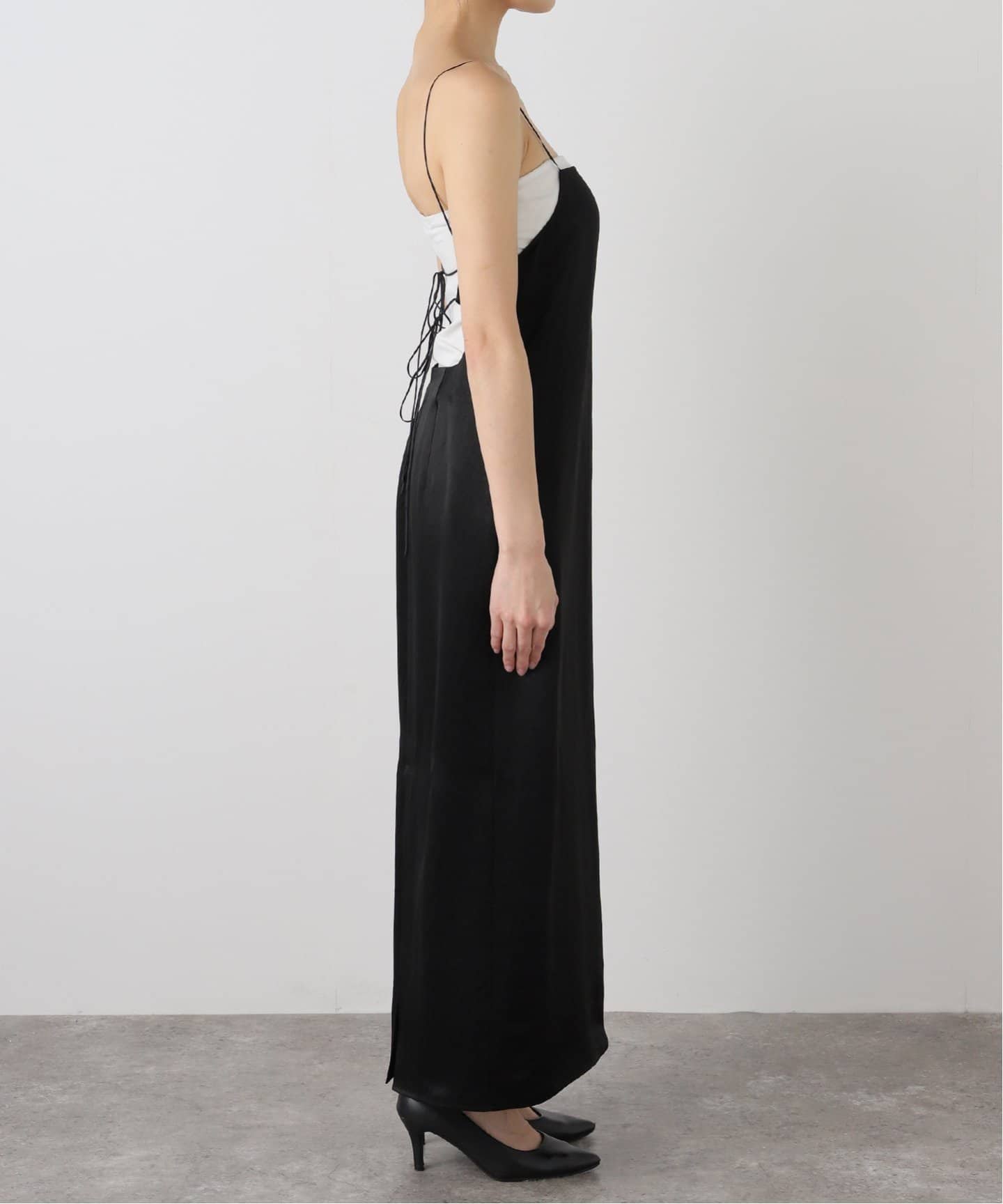 代官山店・WEB限定》Back ribbon open キャミワンピース