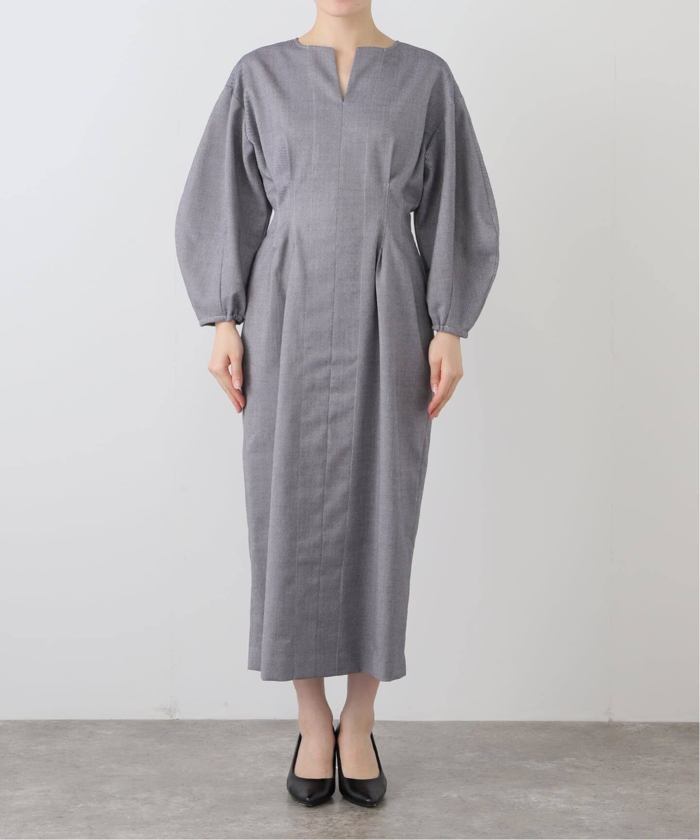 美品！ ヴェルメイユパーイエナ ツイルウエストシェイプワンピース ブラック 40 追加》P/Ryツイルウエストシェイプワンピース（ワンピース