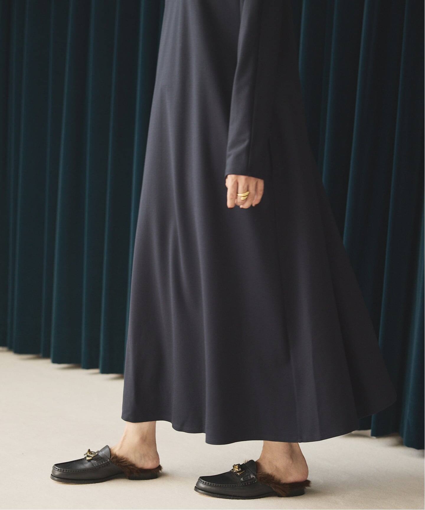 現行品✨タグ付✨ヴェルメイユパーイエナ 2wayロングワンピース ベージュ 現行品✨タグ付✨ヴェルメイユパーイエナ 2wayロングワンピース