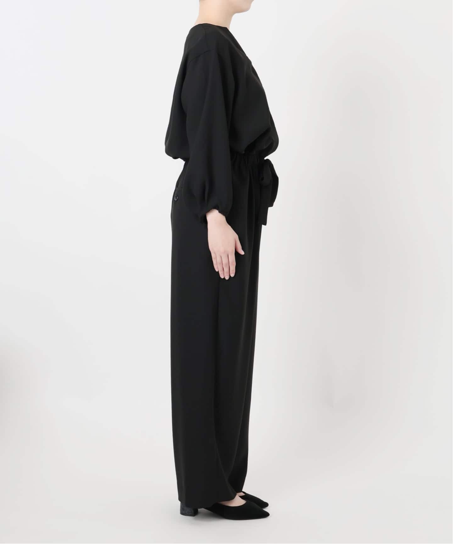 バックサテンジョーゼットオールインワン（つなぎ／オールインワン