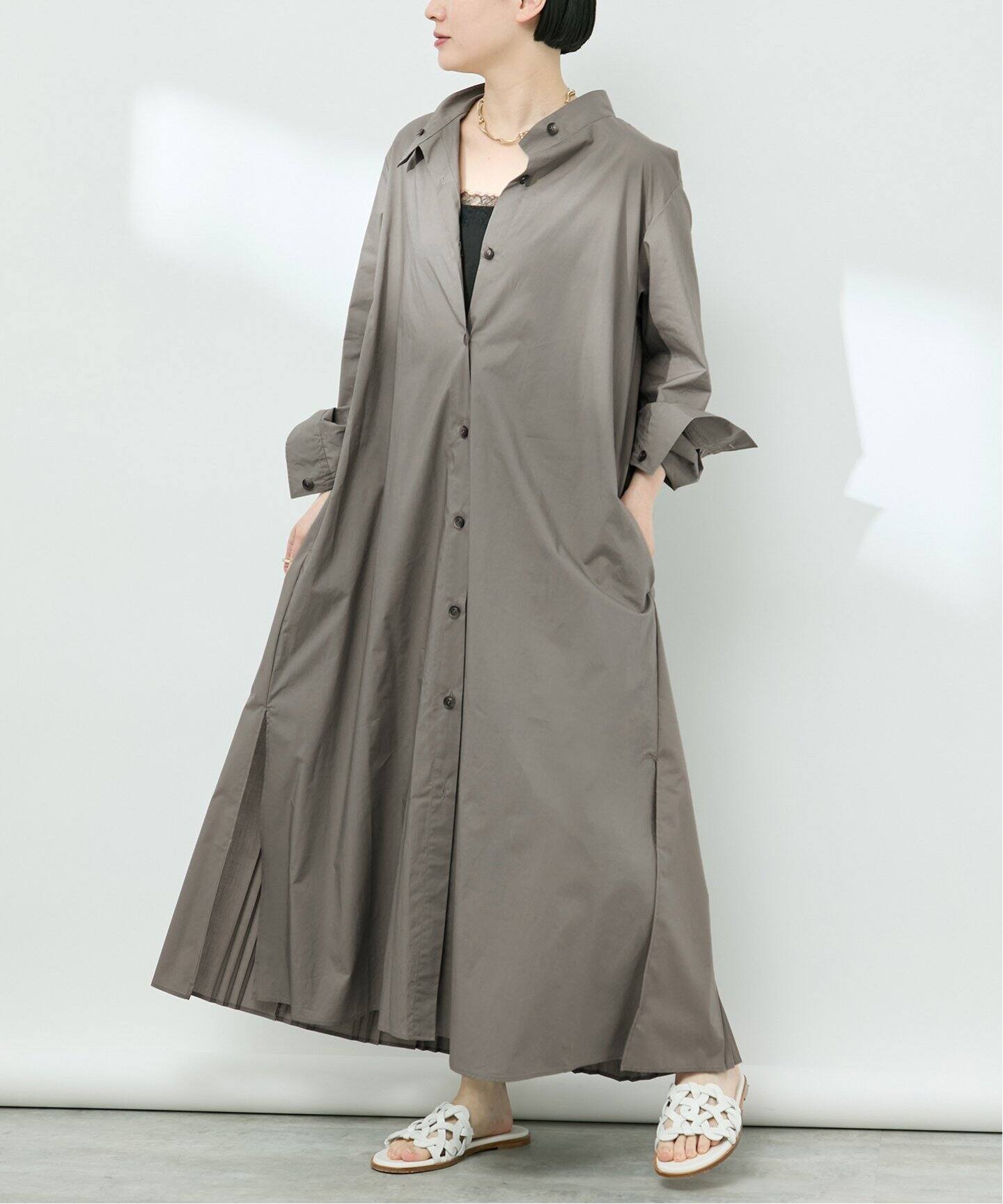 コットンタイプライターバックプリーツワンピース（ワンピース  