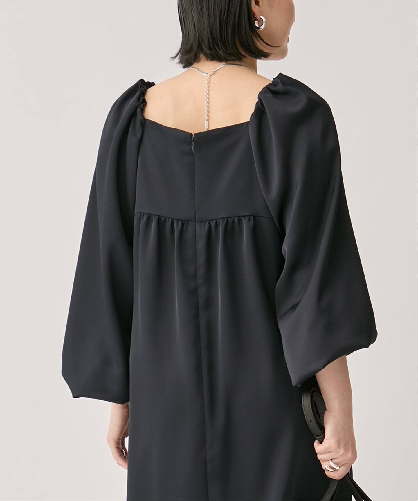 極美品✨ヴェルメイユパーイエナ　ジョーゼットギャザーワンピース　ネイビー 極美品✨ヴェルメイユパーイエナ ジョーゼットギャザー