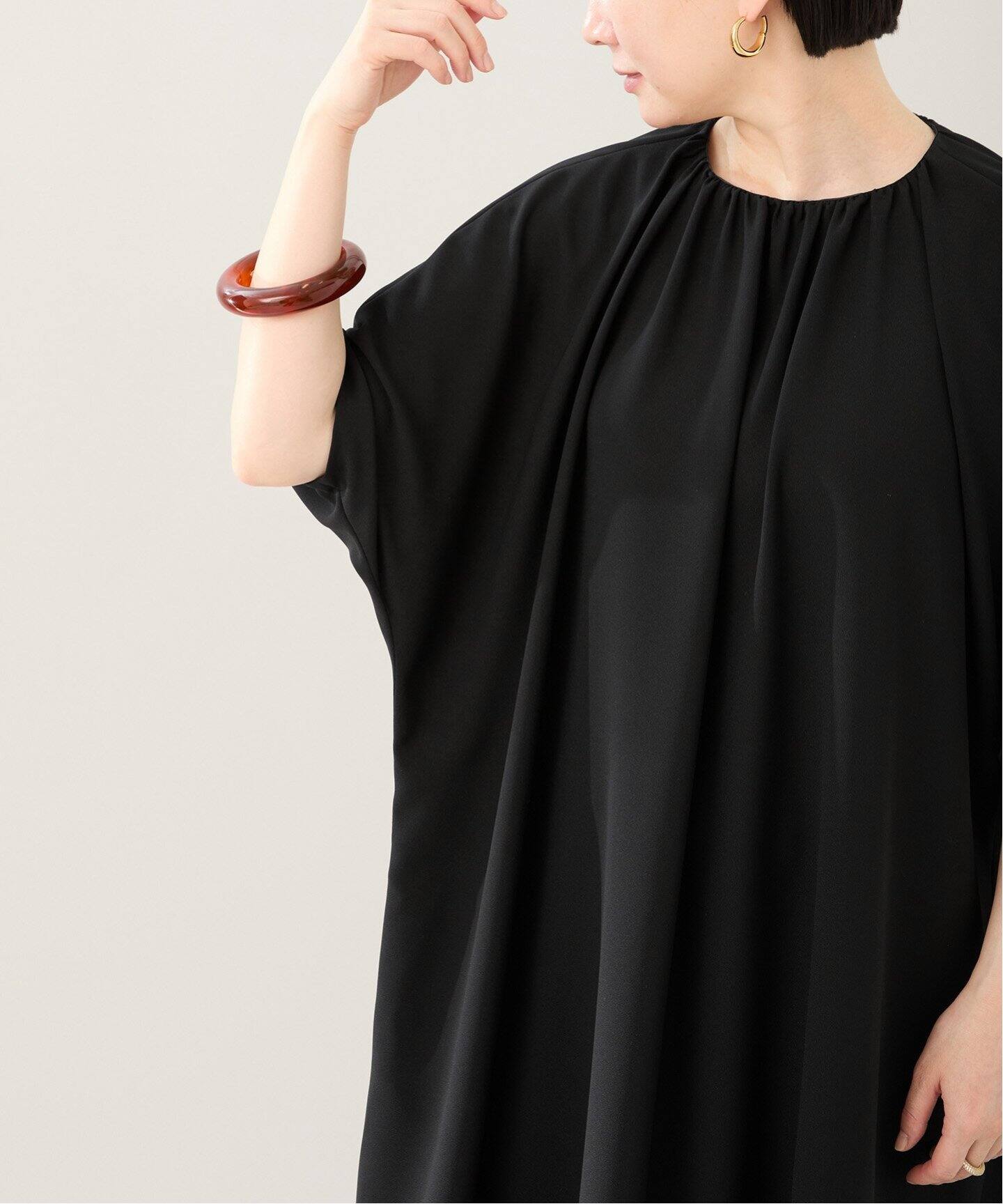 予約》SAQUI サキ Georgette Neck Gatherd One-piece 25BF01 