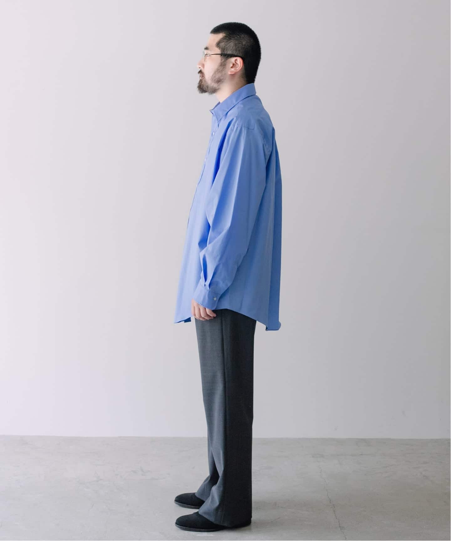 【極美品】LE エルイー シャツ ロイヤルブルー WIDE2 LE エルイー シャツ ロイヤルブルー WIDEスタンダード レ