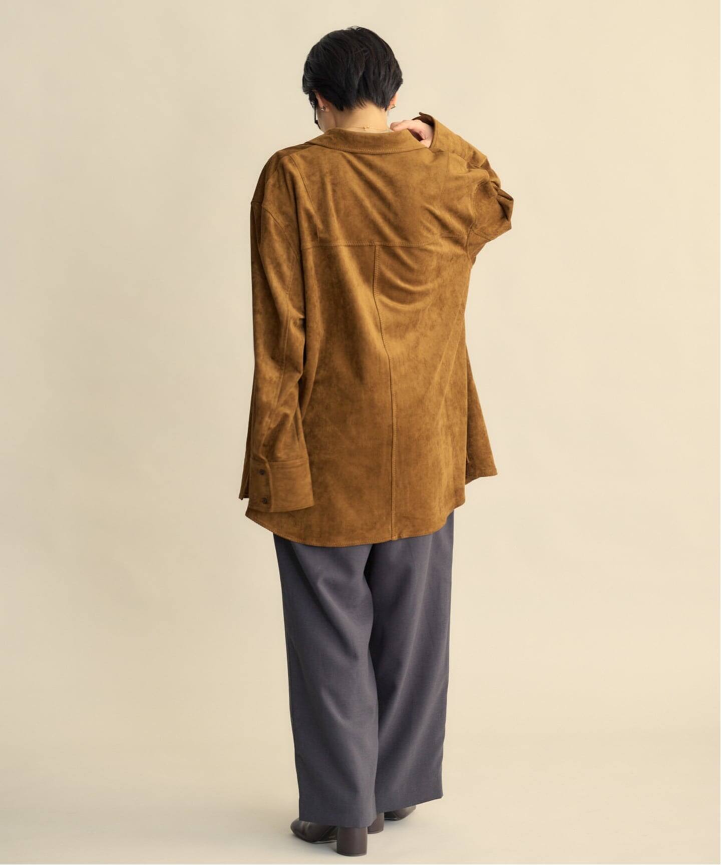 ETRE TOKYO フェイクスウェードオーバーサイズシャツ（シャツ