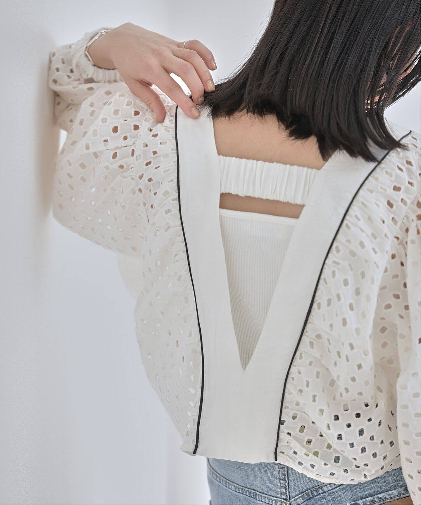 anuke Volume Cutwork Blouse（シャツ／ブラウス）｜BOICE FROM 