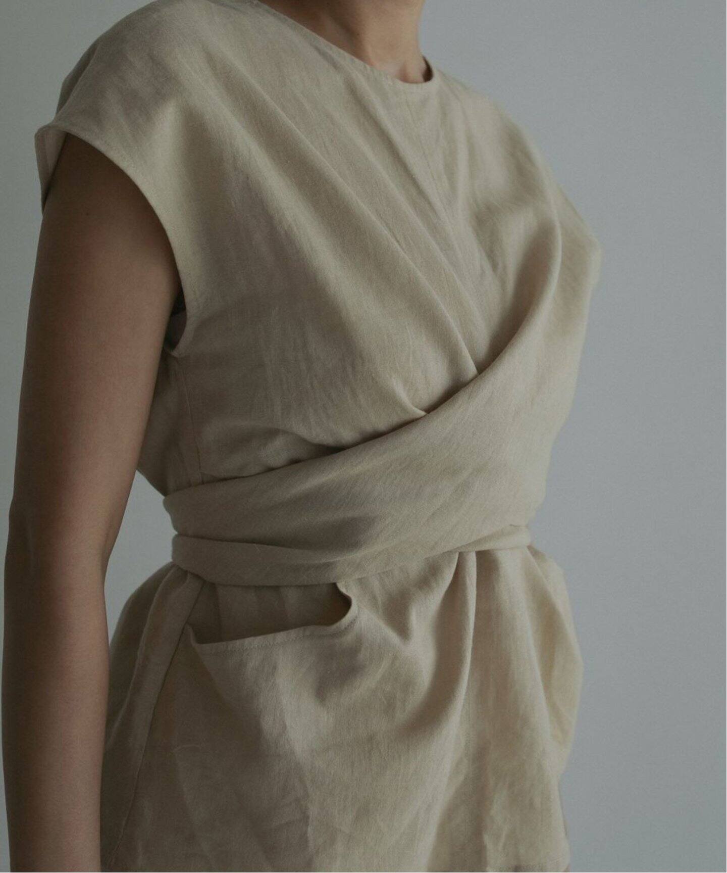 アンヌーク　Linen Cachecoeur Tops ベージュ anuke Linen Cachecoeur Tops 62510431（シャツ／ブラウス