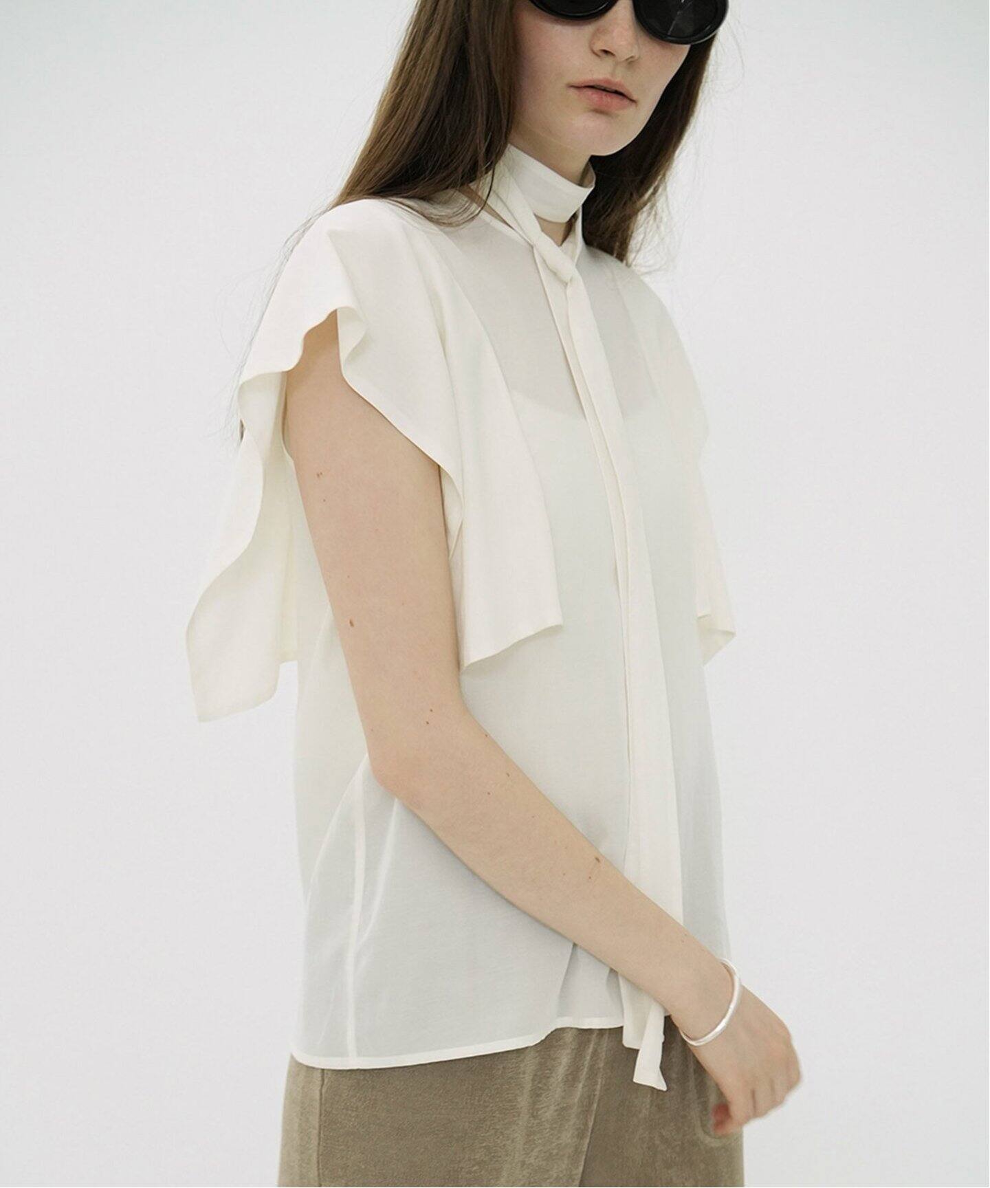 CLANE/クラネ】SQUARE SLEEVE BLOUSE/スクエアスリーブブラウス