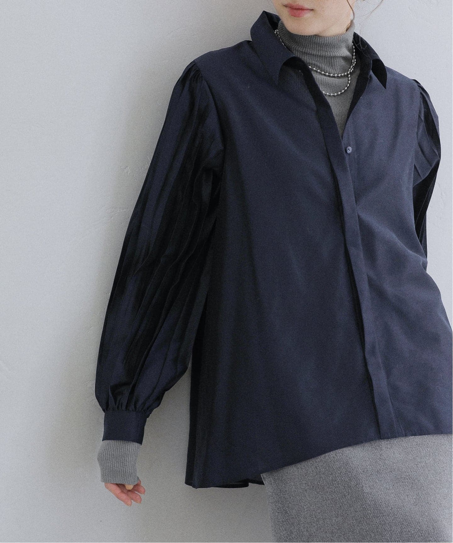 洗える】オーガンザプリーツブラウス（シャツ／ブラウス）｜La