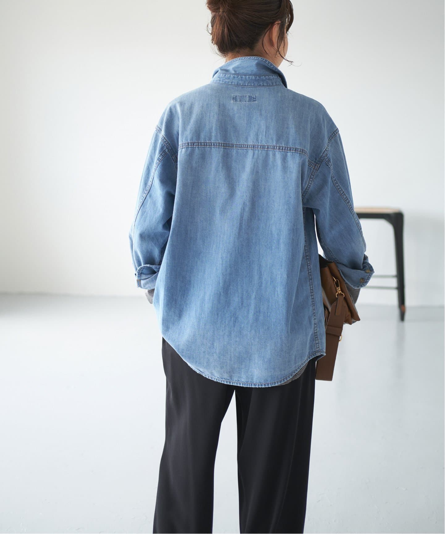 新品◇Spick and Spanスピックアンドスパン◇ライトオンスデニムシャツ Spick & Span（スピックアンドスパン）の「《追加》ライトオンス