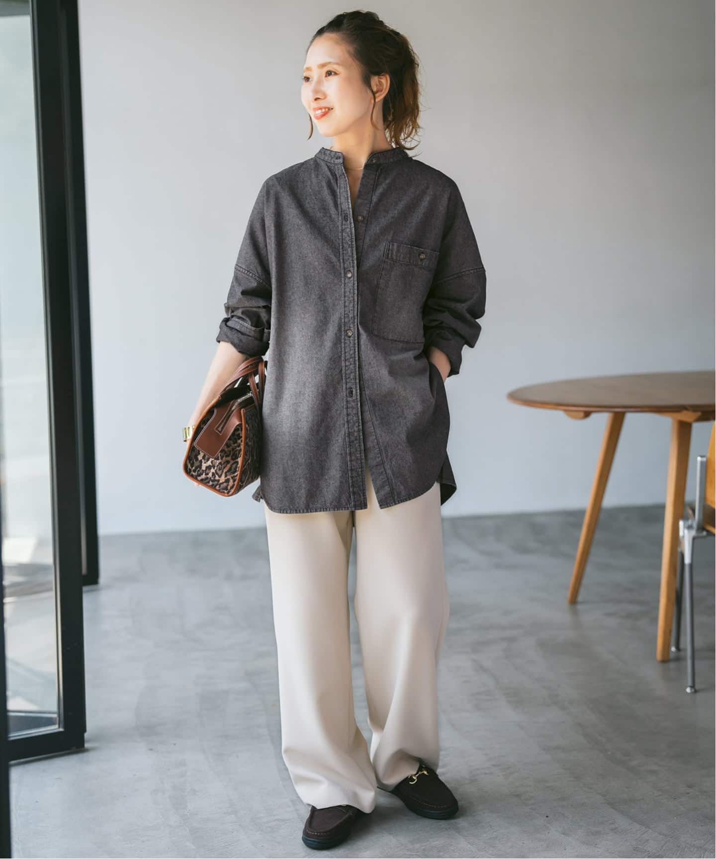 Spick and Span バンドカラーボックスダンガリーシャツ Spick & Span｜《追加予約》バンドカラーボックスダンガリー