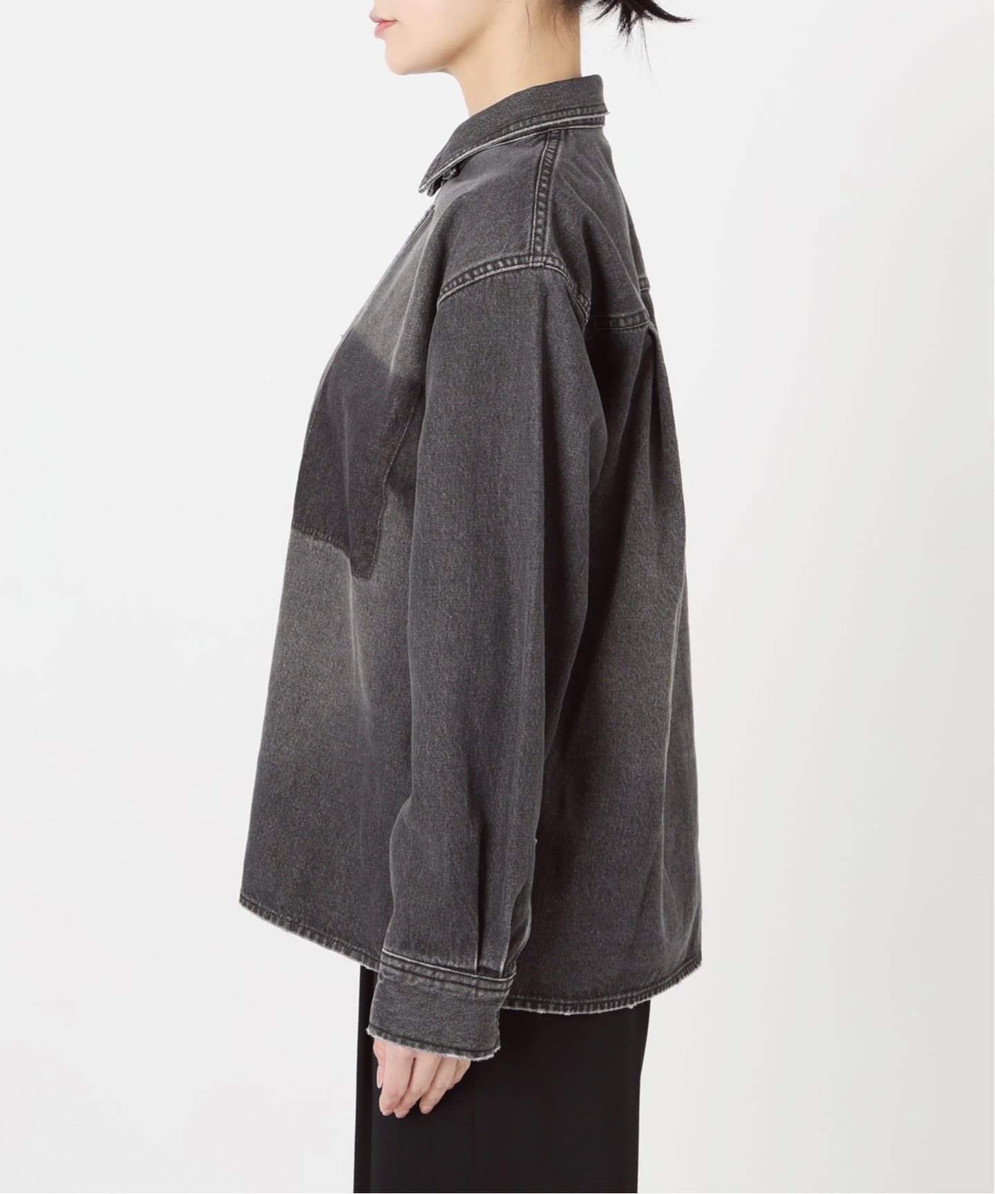 未使用Spick and Span 5 1/2 SOFT DENIM SHIRT WEB限定追加》5 1/2 SOFT DENIM SHIRT（シャツ／ブラウス