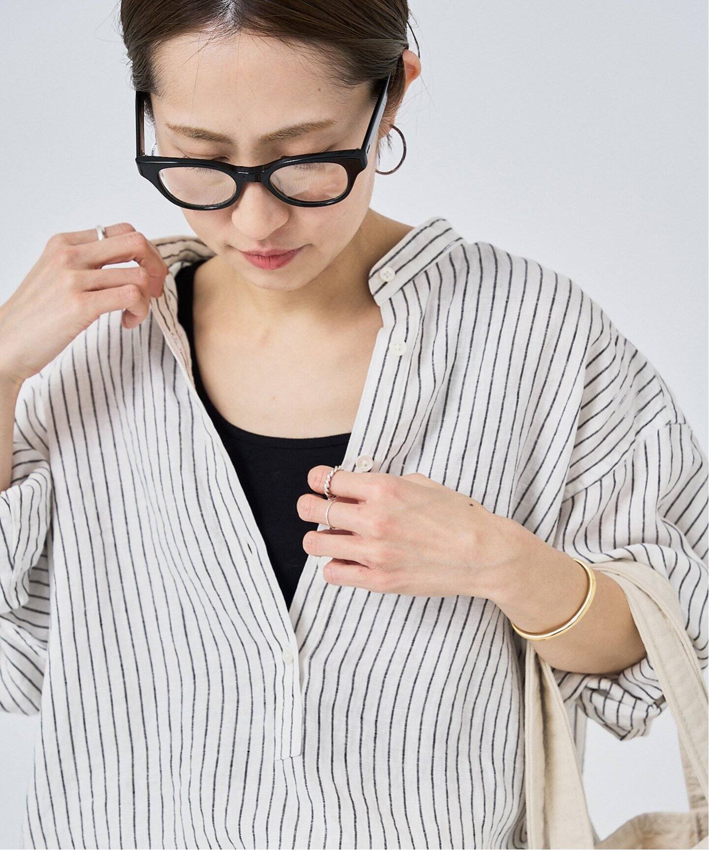 【極美品】FRAMeWORK フレンチリネンバンドカラーシャツ　2025ss フレンチリネンバンドカラーシャツ（シャツ/ブラウス