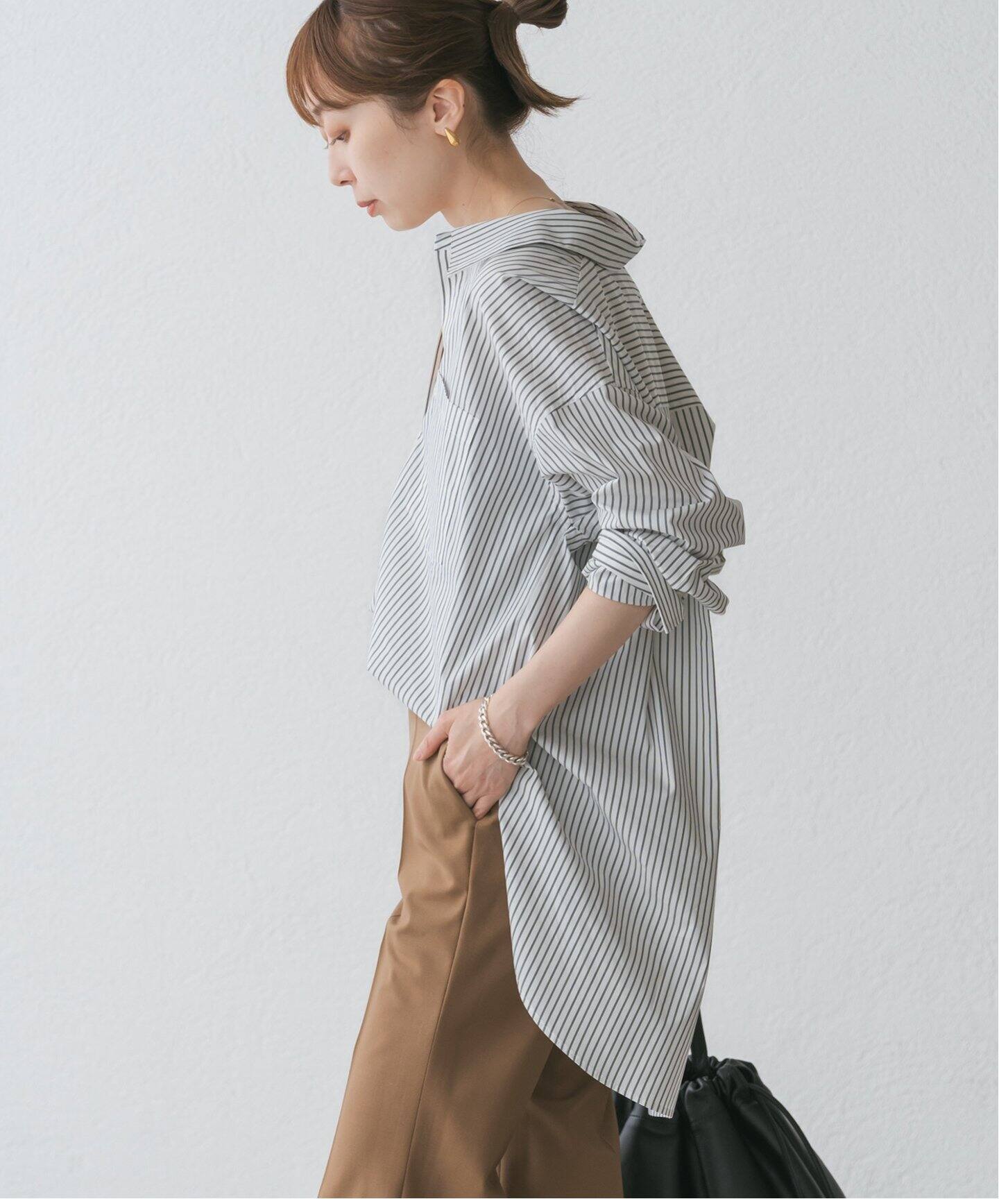 NOBLE ノーブル　ブラウス　シャツ　オーバーサイズ　スキッパー Noble（ノーブル）の「シャツクロススキッパーブラウス（シャツ