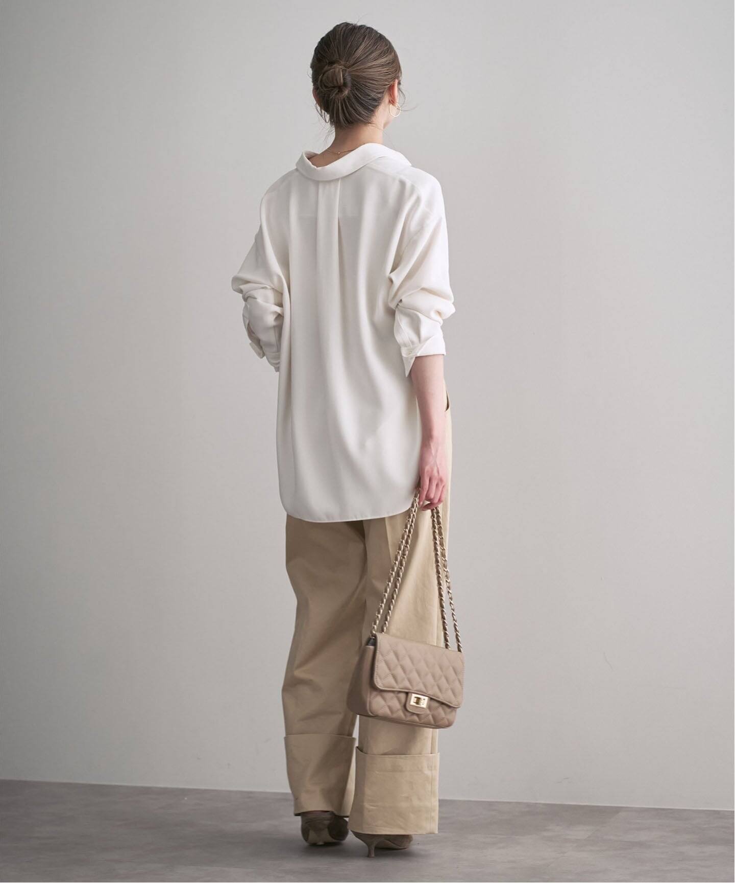 NOBLE ノーブル　シーズンカラープレーンシャツ　ベージュ 追加》シーズンカラープレーンシャツ 10（シャツ／ブラウス）｜NOBLE