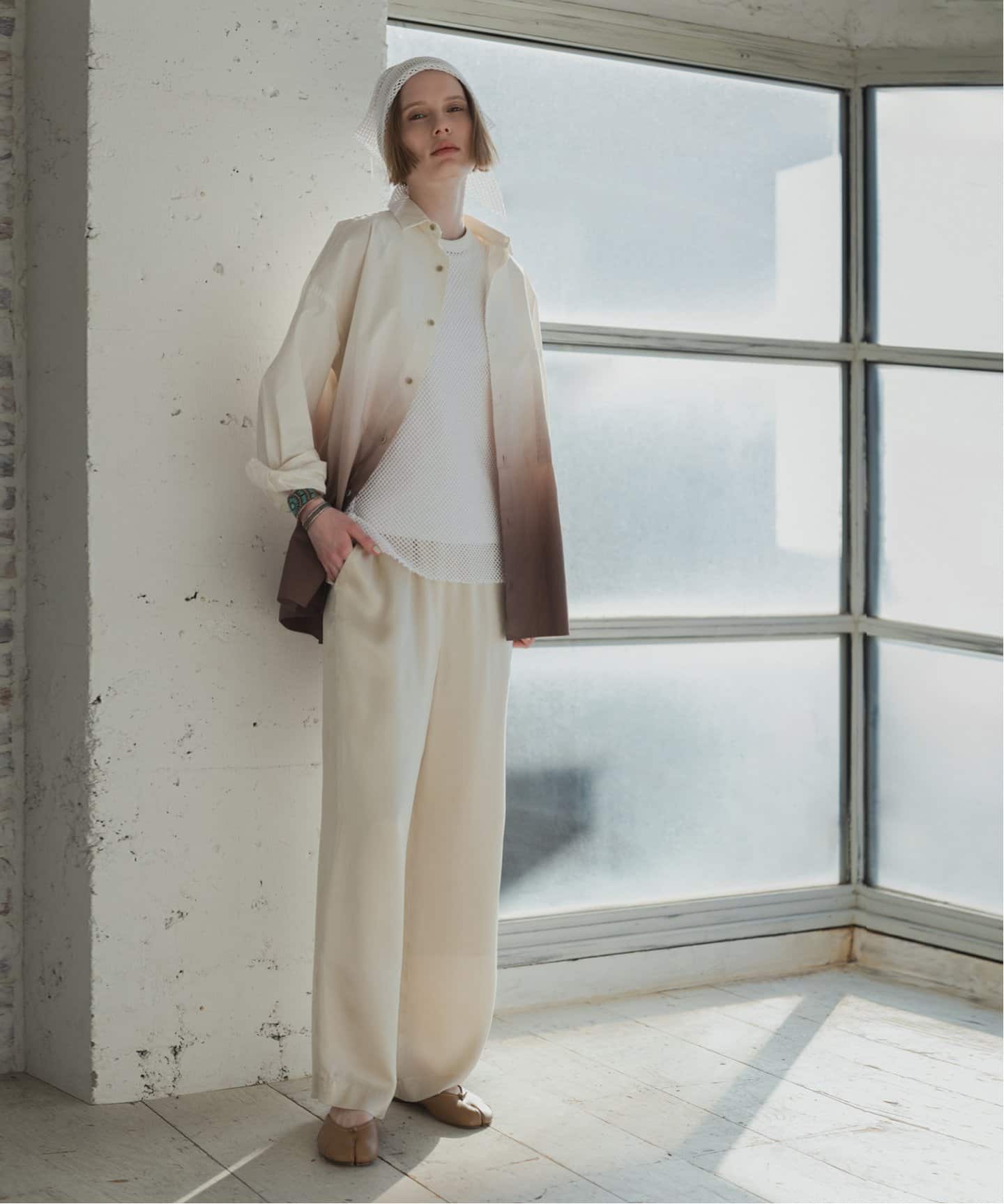 CALMER GRADATION シャツ ・ベージュ・フリーサイズ GRADATION シャツ（シャツ／ブラウス）｜CALMER（カルメール）の