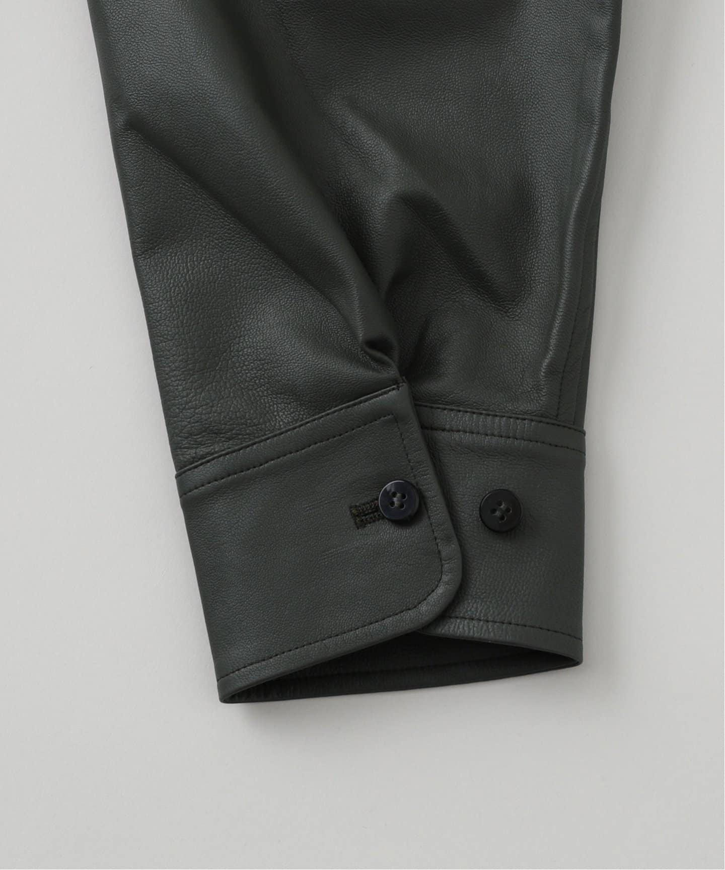 Cale (カル) ラムレザーライトシャツ C251L01B01（シャツ／ブラウス