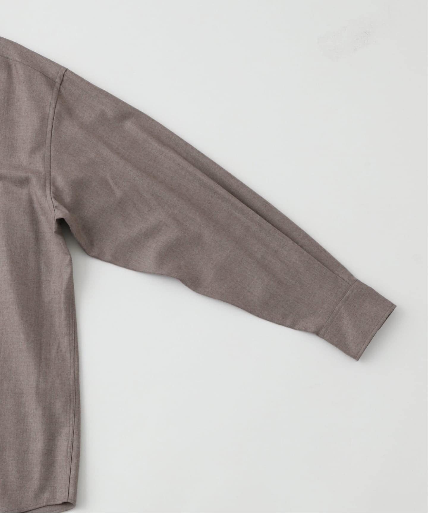 AURALEE (オーラリー) SUPER LIGHT WOOL SHIRT A25AS01OS（シャツ