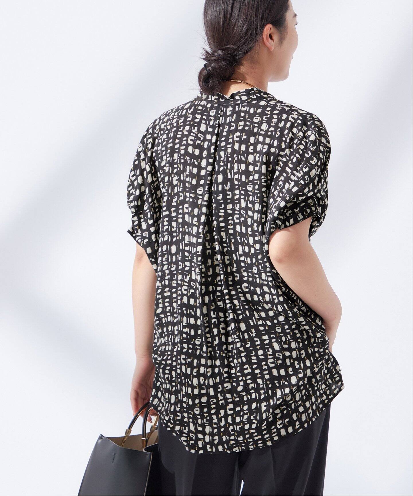 25SS【LESSAGE JOURNAL STANDARD】ラメモノトーンシャツ 25SS【LESSAGE JOURNAL STANDARD】ラメモノトーンシャツ - メルカリ