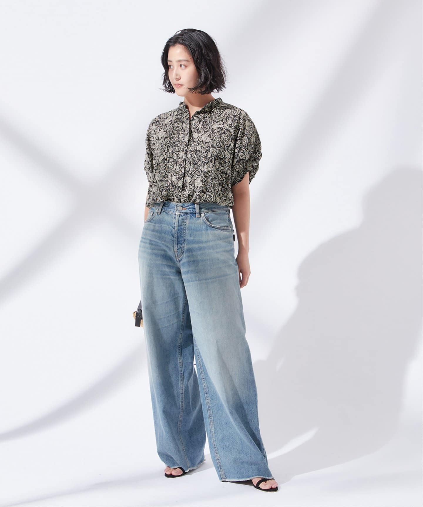 専用！JOURNAL STANDARD L'ESSAGE ラメモノトーンシャツ JOURNAL STANDARD L'ESSAGE｜DEVEAUX GOLDラメモノトーンシャツ