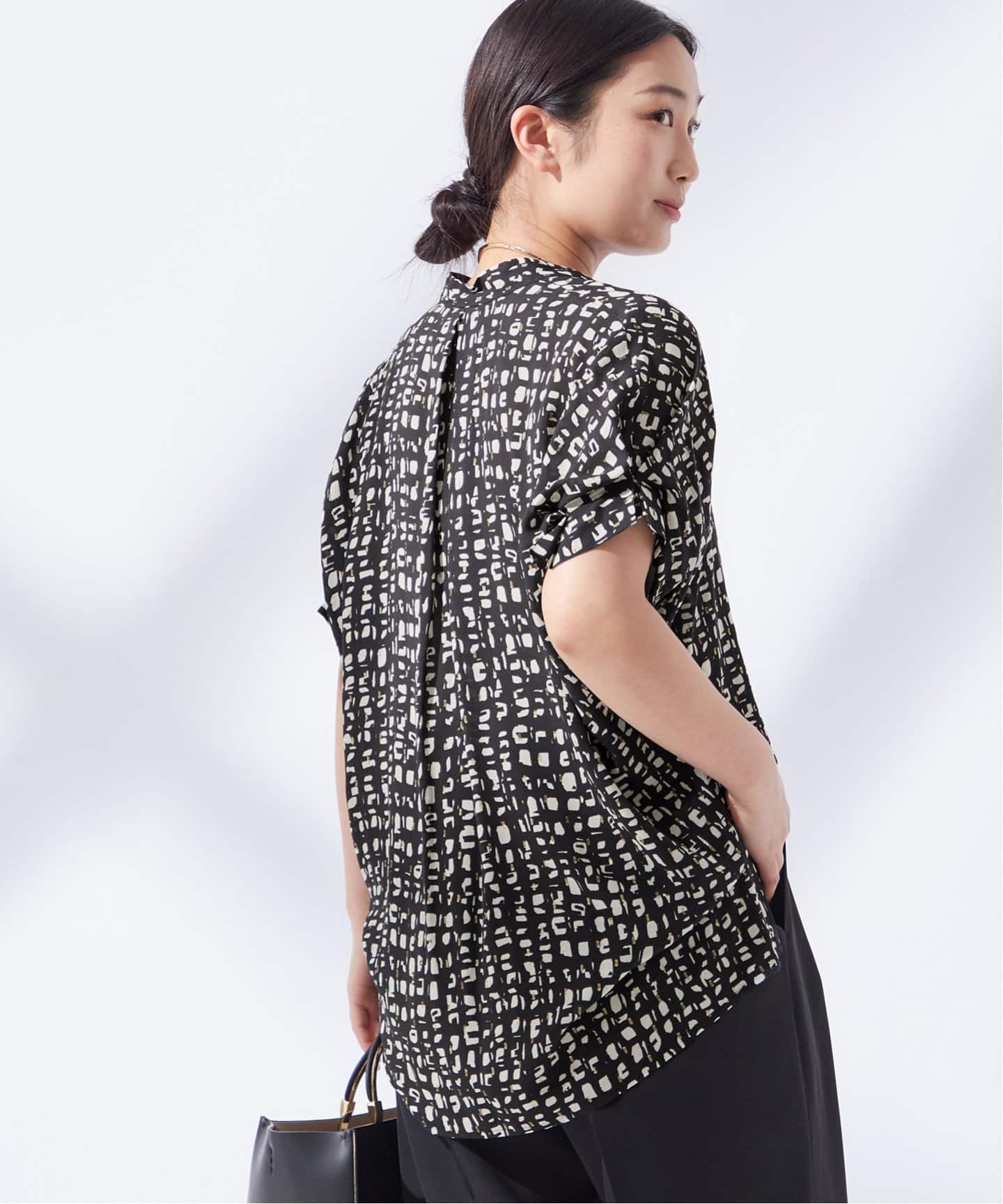 25SS【LESSAGE JOURNAL STANDARD】ラメモノトーンシャツ 追加3》DEVEAUX GOLDラメモノトーンシャツ（シャツ／ブラウス