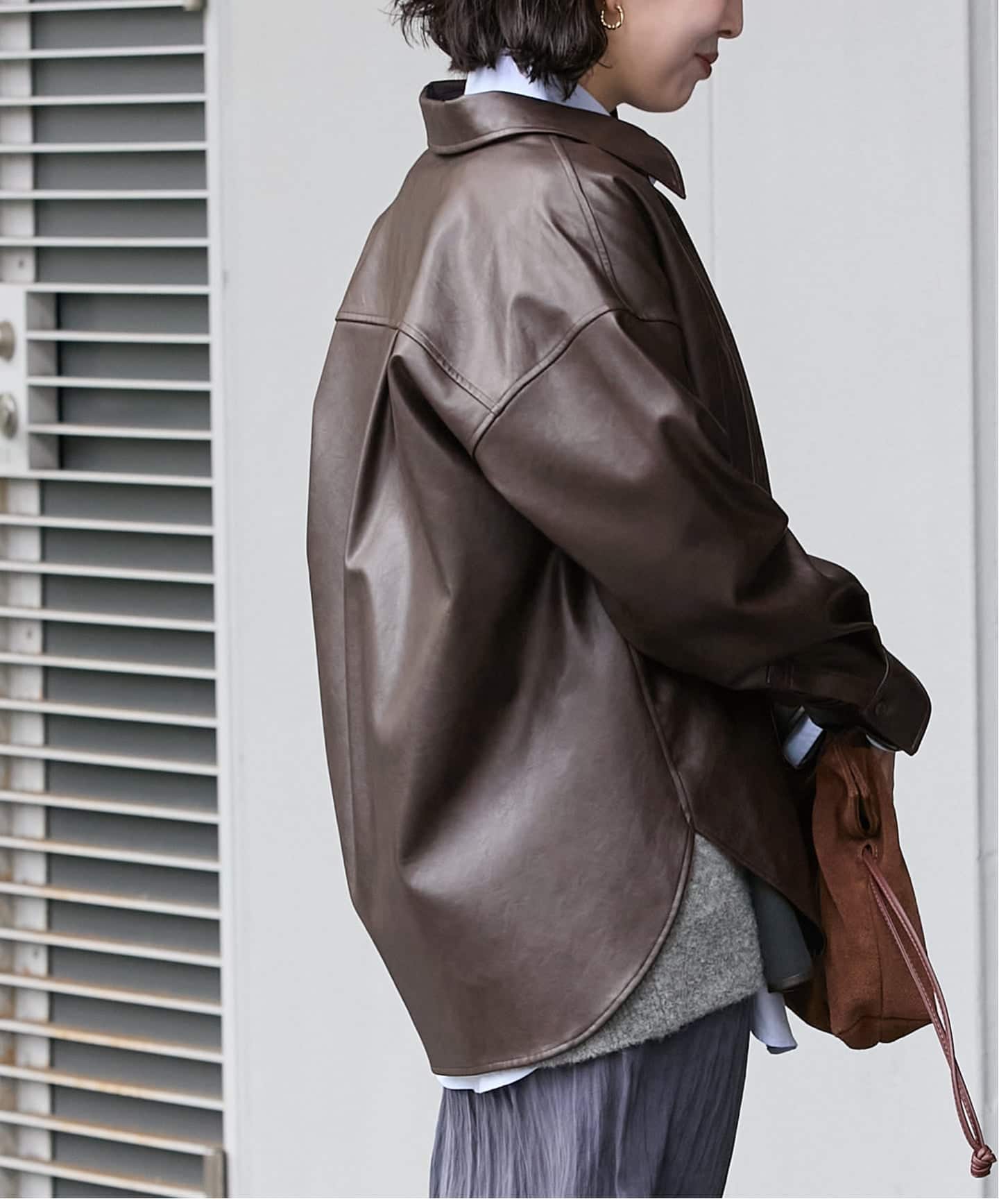 ジャーナルスタンダード　フェイクレザー　ウォッシャブル　ブラウン ウォッシャブルフェイクレザーシャツ（シャツ／ブラウス）｜JOURNAL