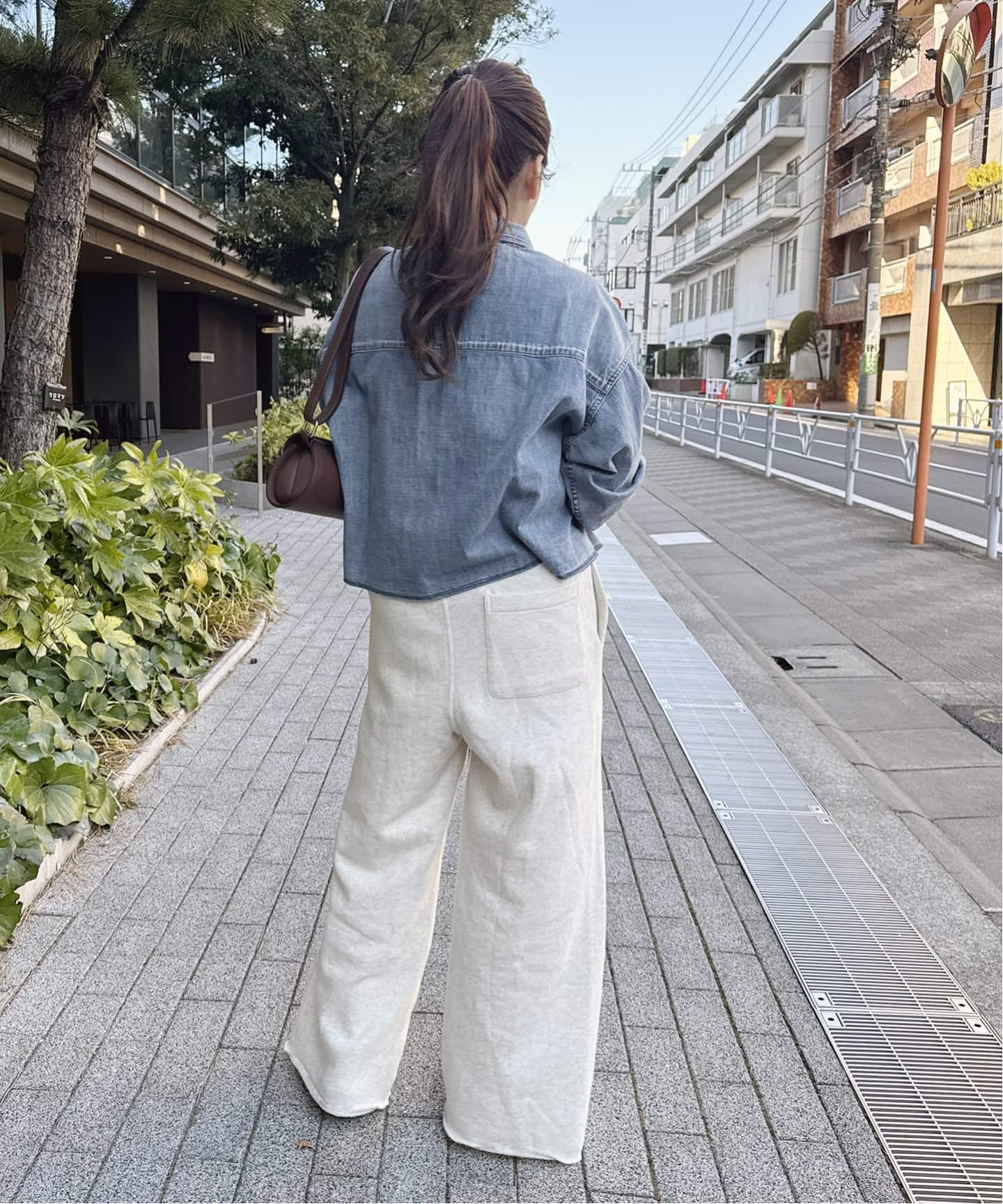 ジャーナルスタンダード ライトオンスデニムクロップドシャツ JOURNAL STANDARD ブラウス シャツ 「追加」ライトオンスデニム