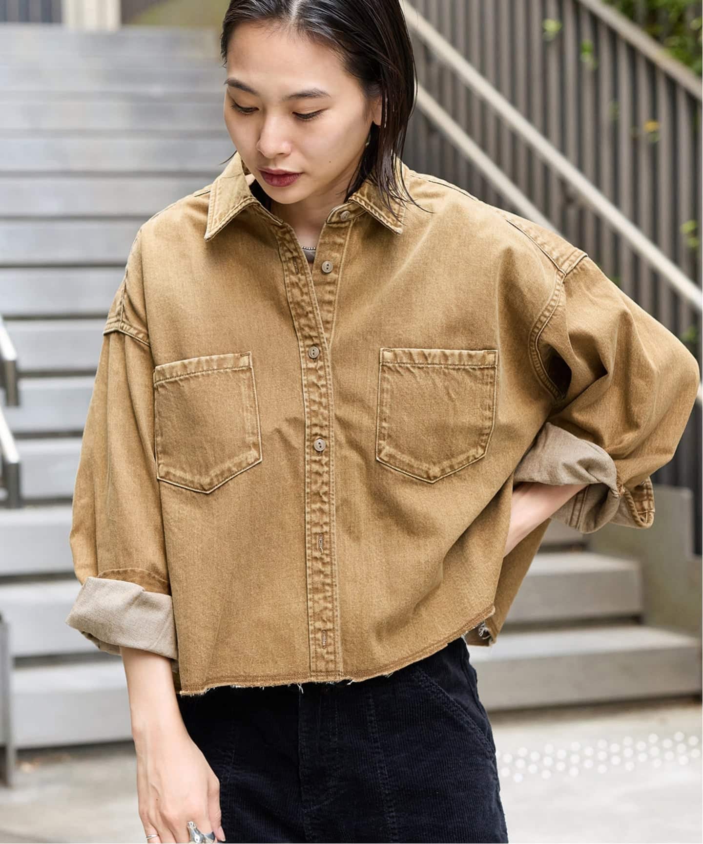 ジャーナルスタンダード　ライトオンスクロップドデニムシャツ　ベルポニーセット JOURNAL STANDARD ブラウス シャツ 「追加」ライトオンスデニム