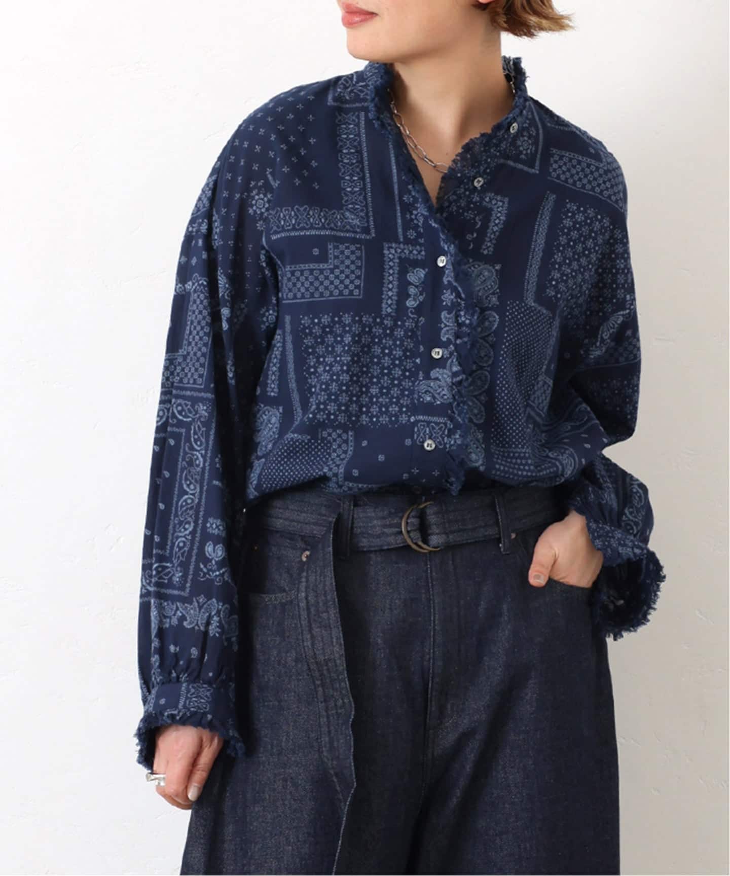 今期journal standard luxe♪フリル付きブラウス BLUEフリルブラウス（シャツ／ブラウス）｜journal standard luxe