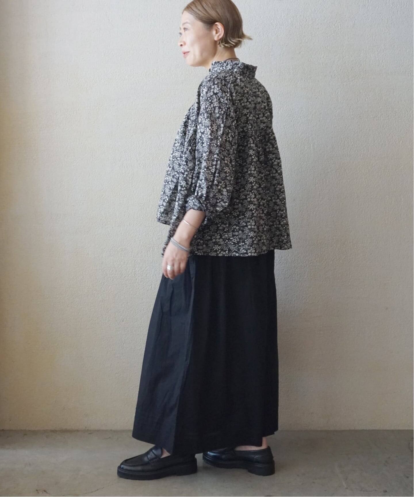 SOIL 】SMALL FLOWER PRINT FRILL COLLAR SHI（シャツ／ブラウス