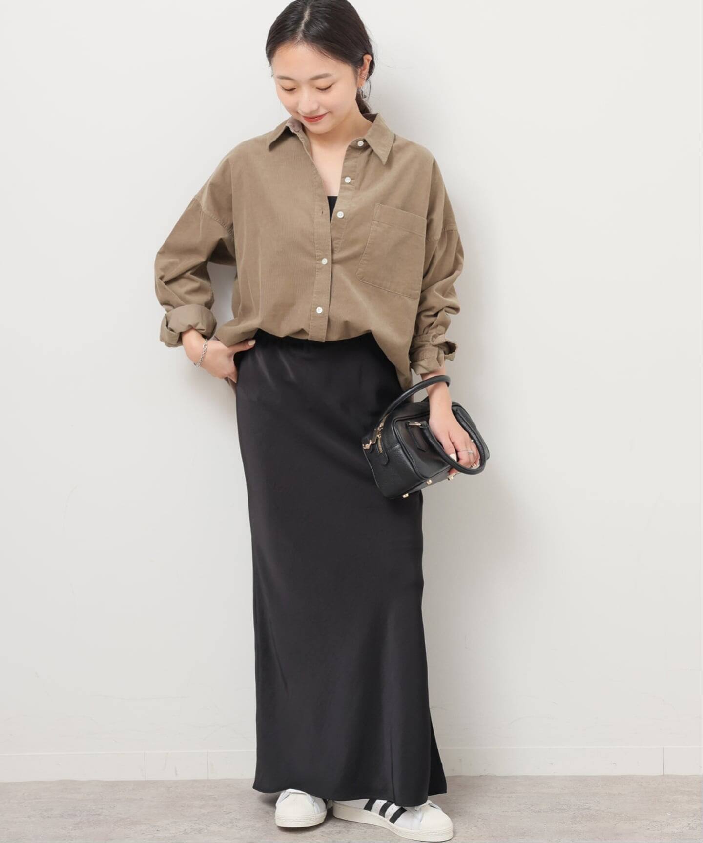 コットンコーデュロイオーバーサイズシャツ（シャツ／ブラウス